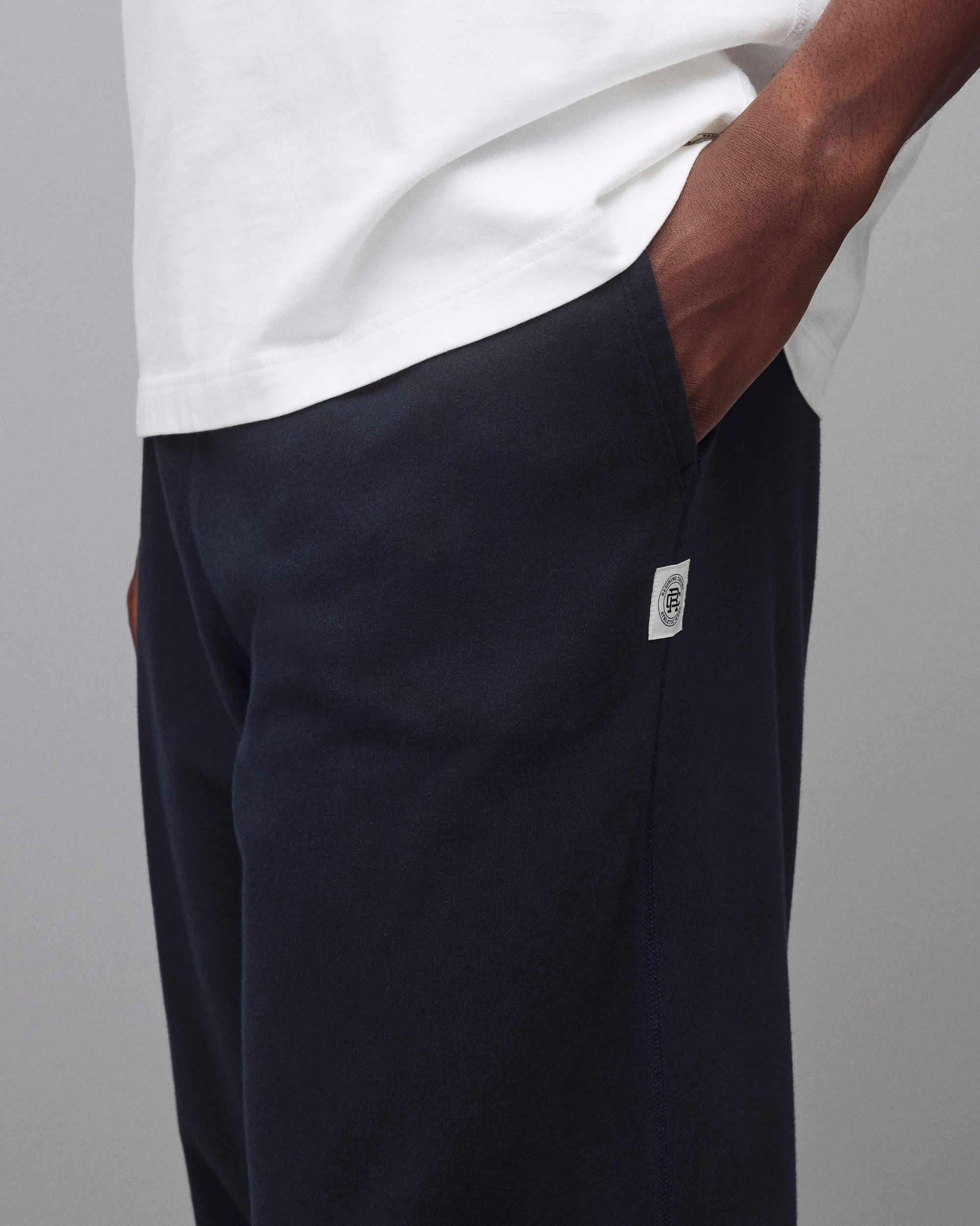 Midweight Terry Relaxed Cuffed Sweatpant Male Product Image