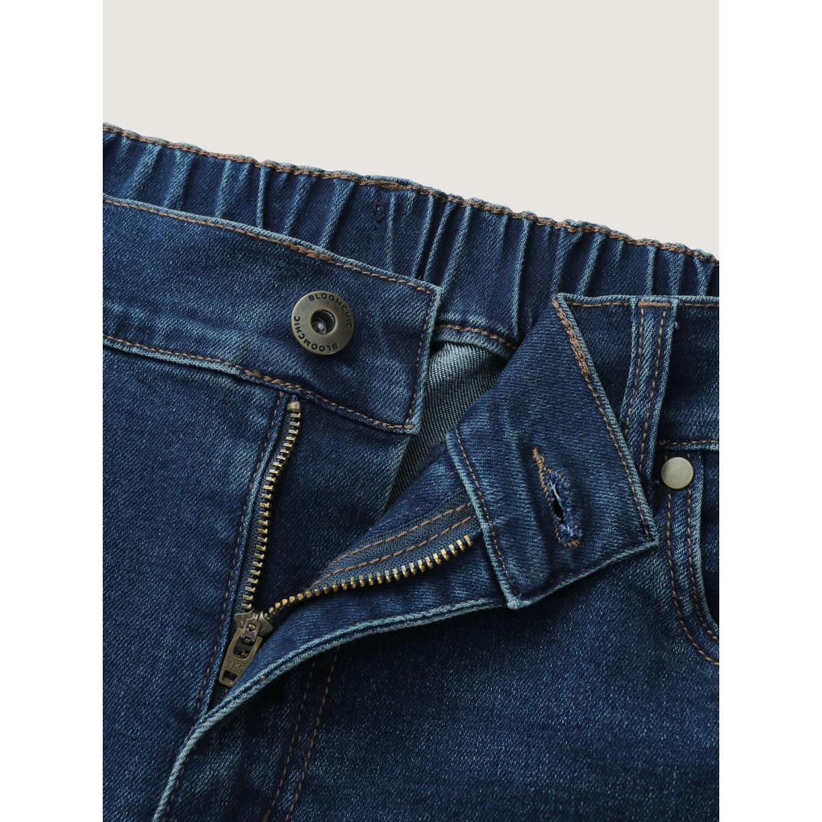 Plus Size Stretch Frayed Hem Straight-Leg Jeans Women Bluevintage Leisure High stretch Slanted pocket Jeans BloomChic 24/3X Product Image