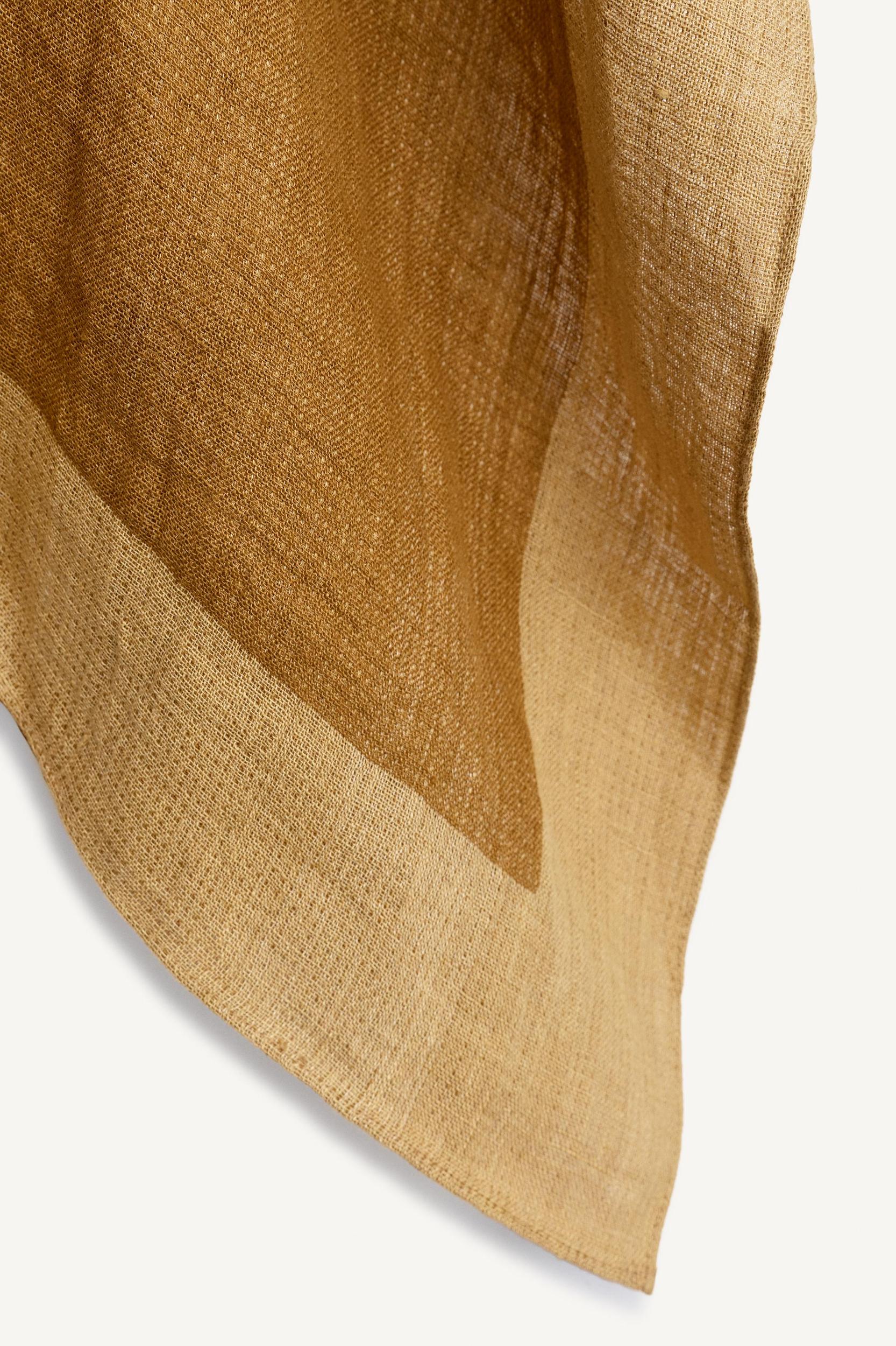 CLR BLCK CAFTAN Product Image