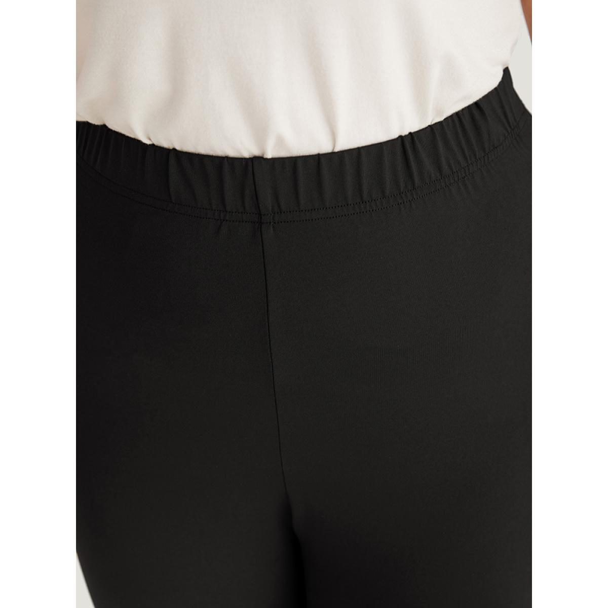 Plus Size Plain Crisscross Side Patchwork High Rise Leggings Women Black Elegant High stretch Skinny High Rise Dailywear Leggings BloomChic 26/4X Product Image