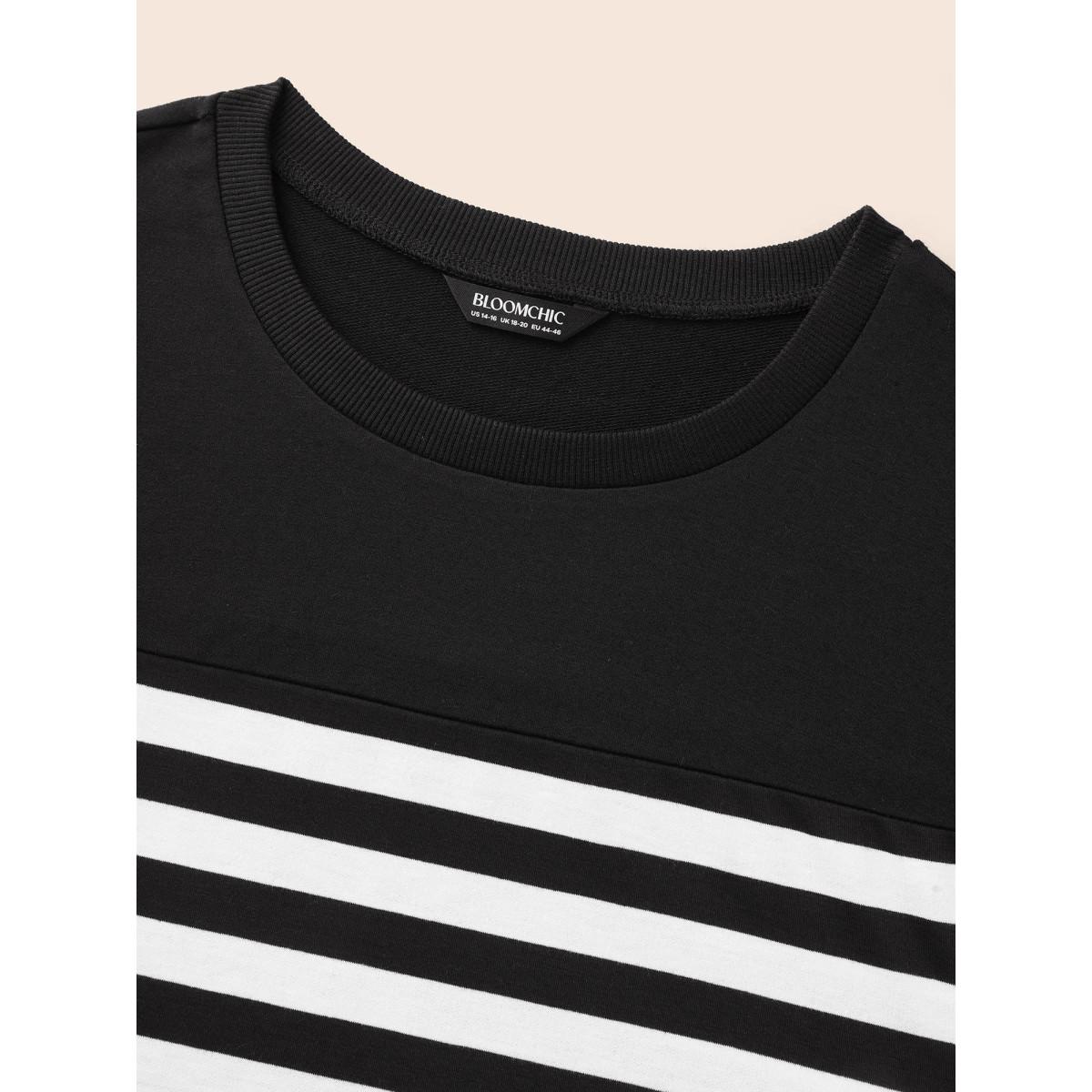 Plus Size Round Neck Striped Patchwork Contrast Sweatshirt Women Black Casual Contrast Loose Round Neck Everyday Sweatshirts BloomChic 26/4X Product Image