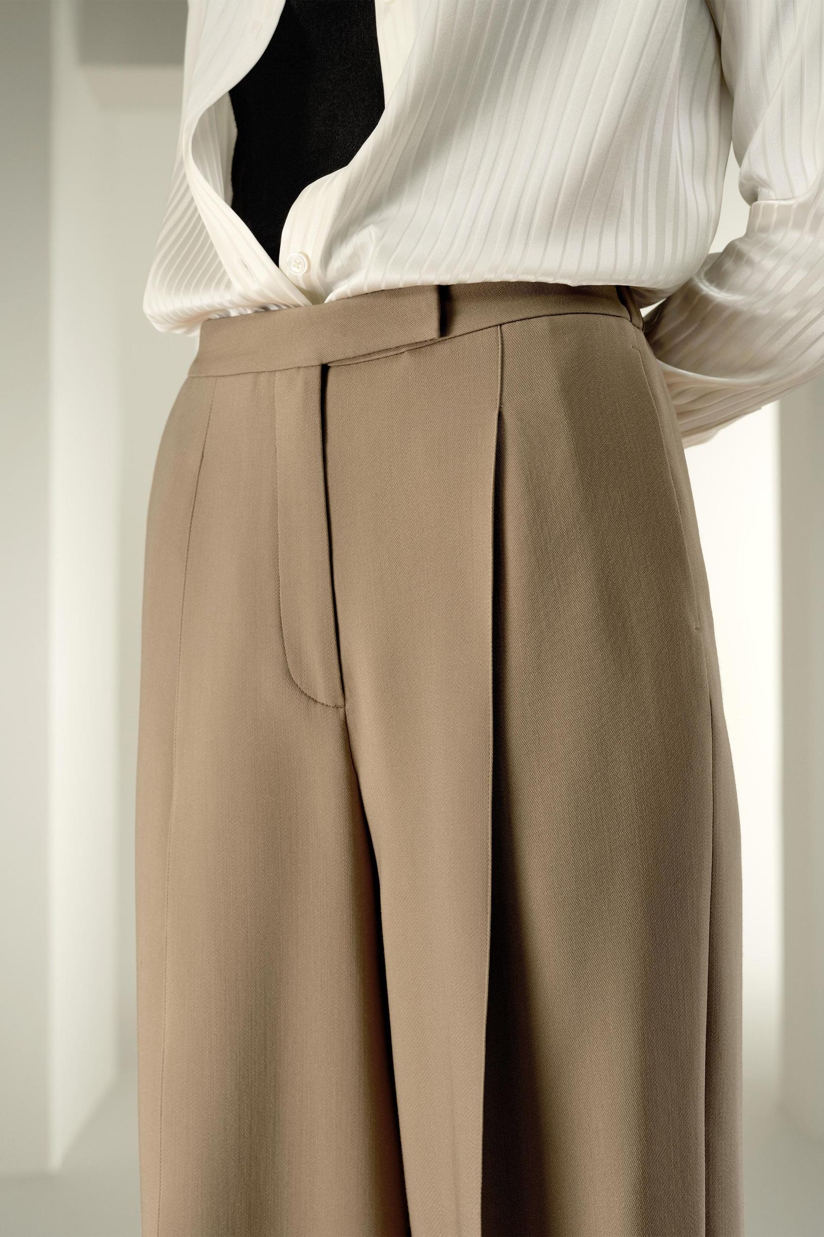 LILYSILK Women's Silk-Wool Pleated Wide-Leg Trousers, Black, Size 4, Breathable & Wrinkle-Resistant Product Image