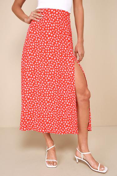 Cute Desires Red Ditsy Floral Print High-Rise Midi Skirt Product Image