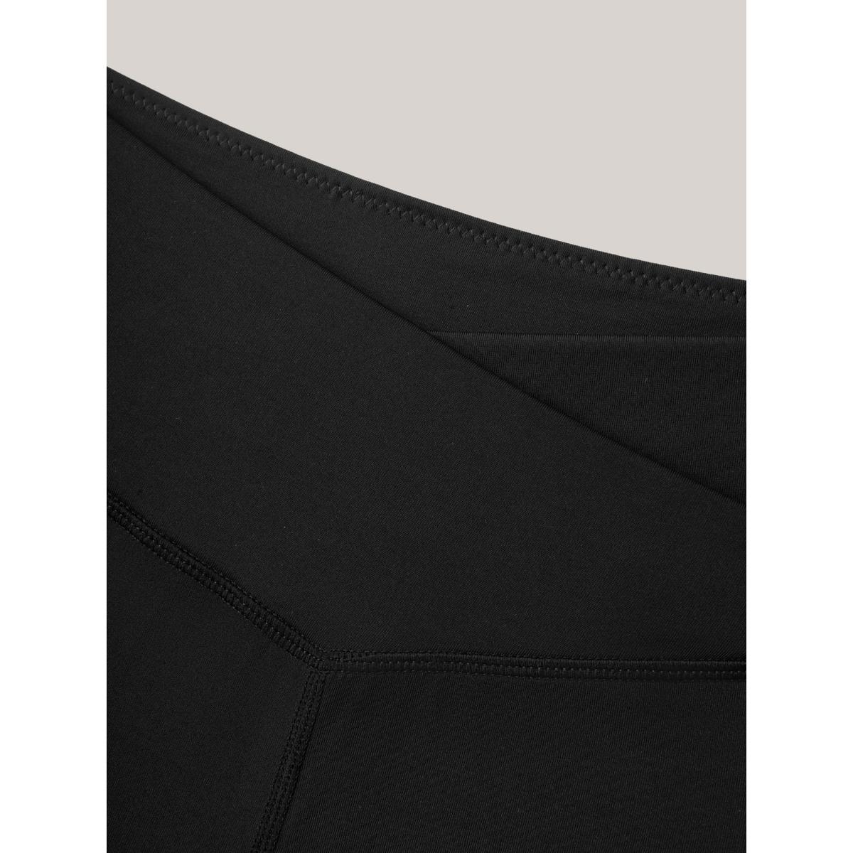 Plus Size Crossover Waist Very Stretchy Wide-Leg Pants Women Black Timeless Bodycon Mid Rise Elegant Pants BloomChic 30/6X Product Image