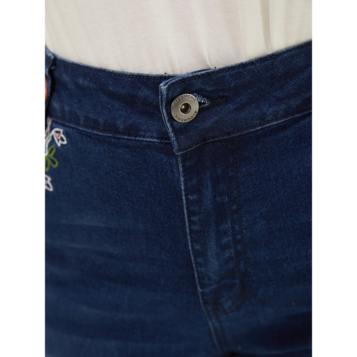 Plus Size Straight Very Stretchy High Rise Dark Wash Embroidered Trim Jeans Women DarkBlue Casual Plain Embroidered High stretch Jeans BloomChic 28/5X Product Image