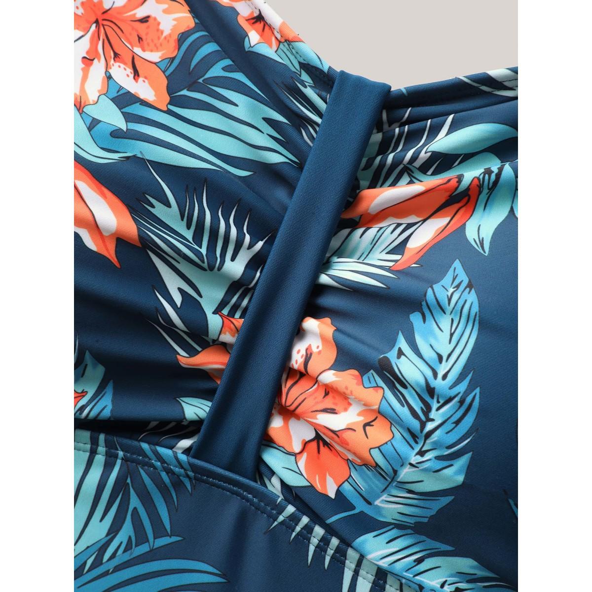 Plus Size Tropical Print Ruched Spliced Swim Top Women's Swimwear Indigo Resort Gathered High stretch Skinny Heart neckline Curve Swim Tops BloomChic 18-20/2X Product Image