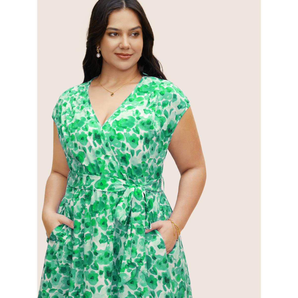 Plus Size Watercolor Floral Dolman Sleeve Maxi Dress Emerald Women Elegant Belted V-neck Sleeveless Curvy BloomChic 18-20/2X Product Image