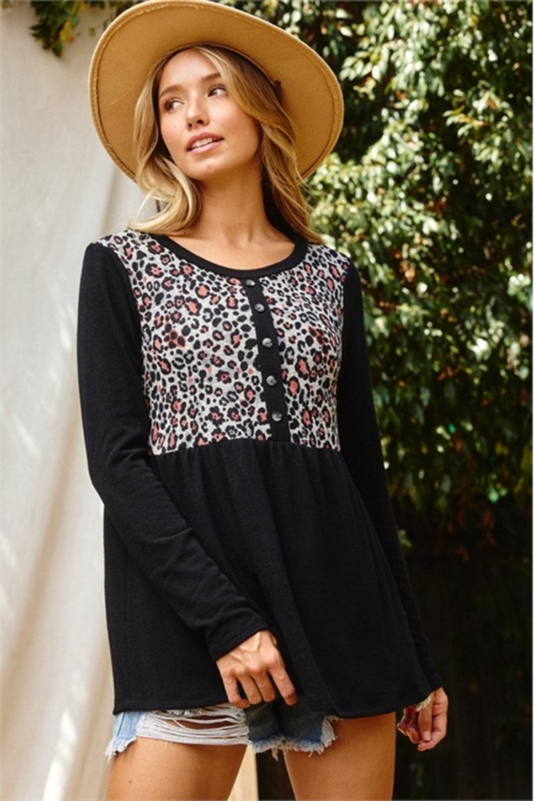 ANIMAL PRINT BUTTON DETAIL TOP Product Image
