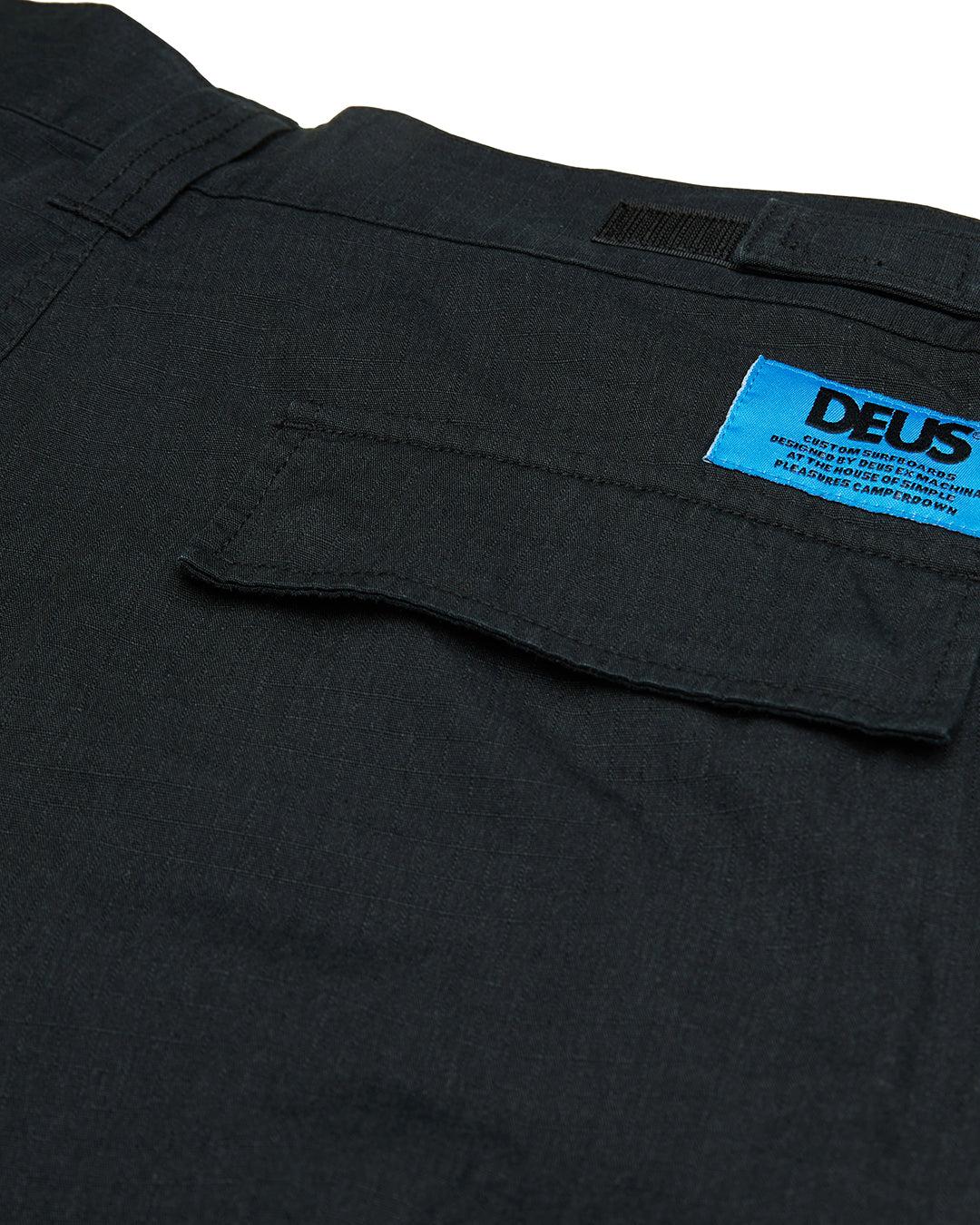 Onshore Cargo Short - Black Product Image
