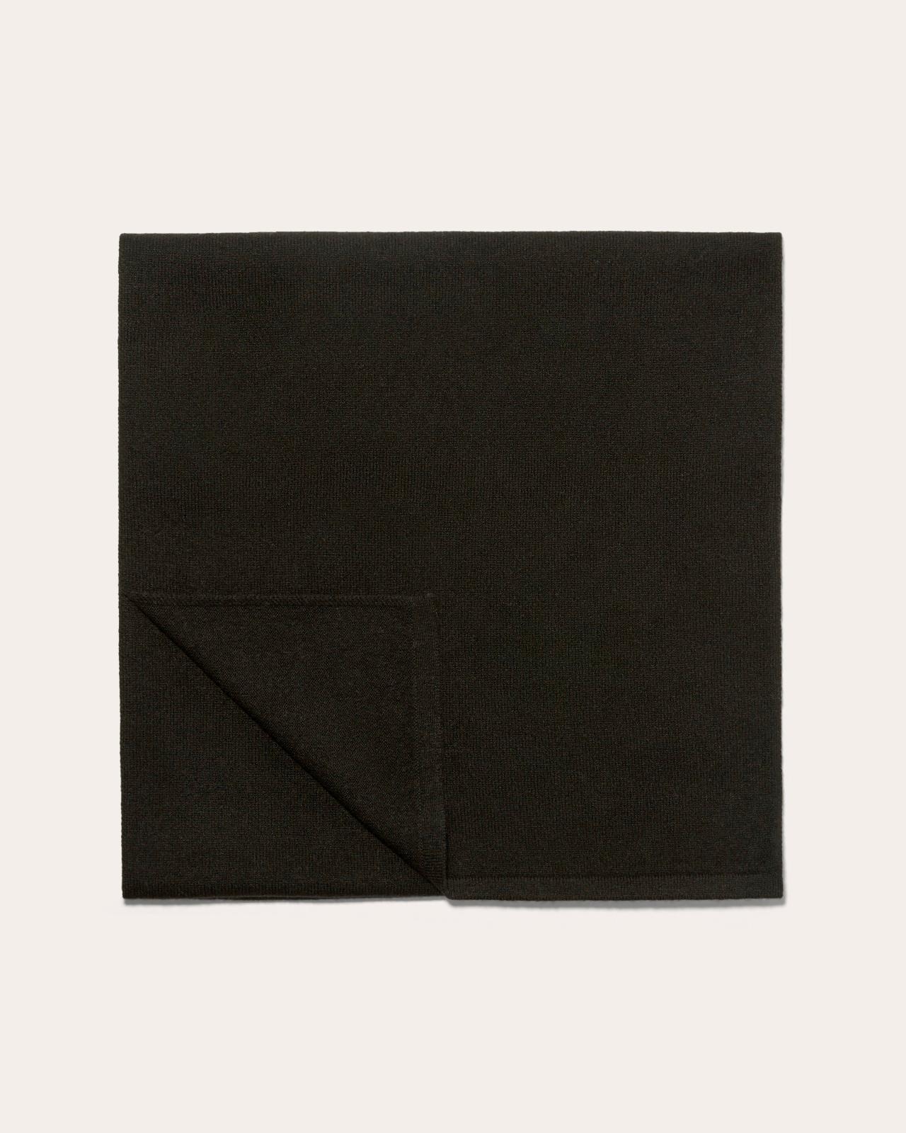 The Cashmere Scarf Product Image