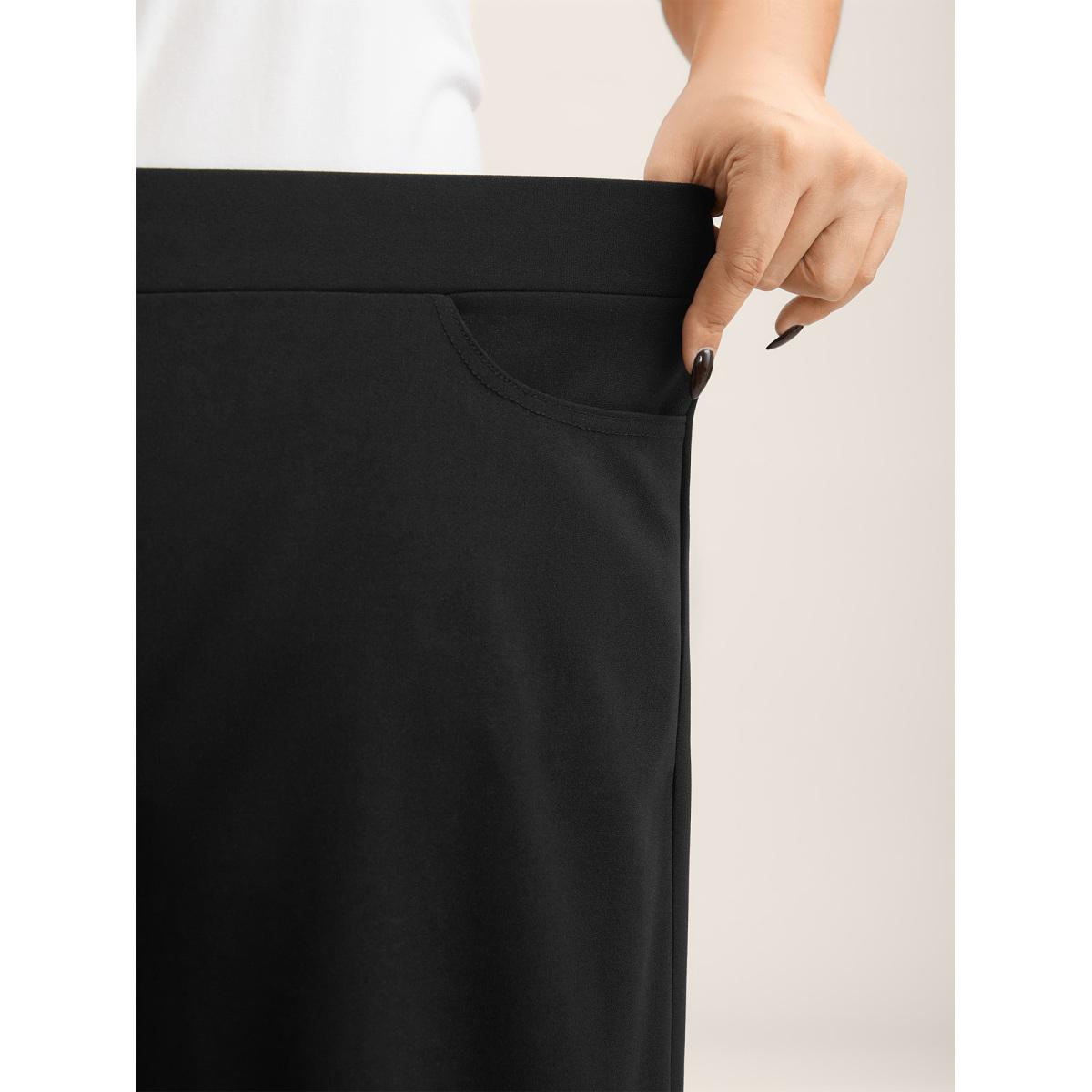 Plus Size Scalloped Hem Pull-On Wide-Leg Pants Women Black Timeless Wide Leg Mid Rise Elegant Pants BloomChic 18-20/2X Product Image