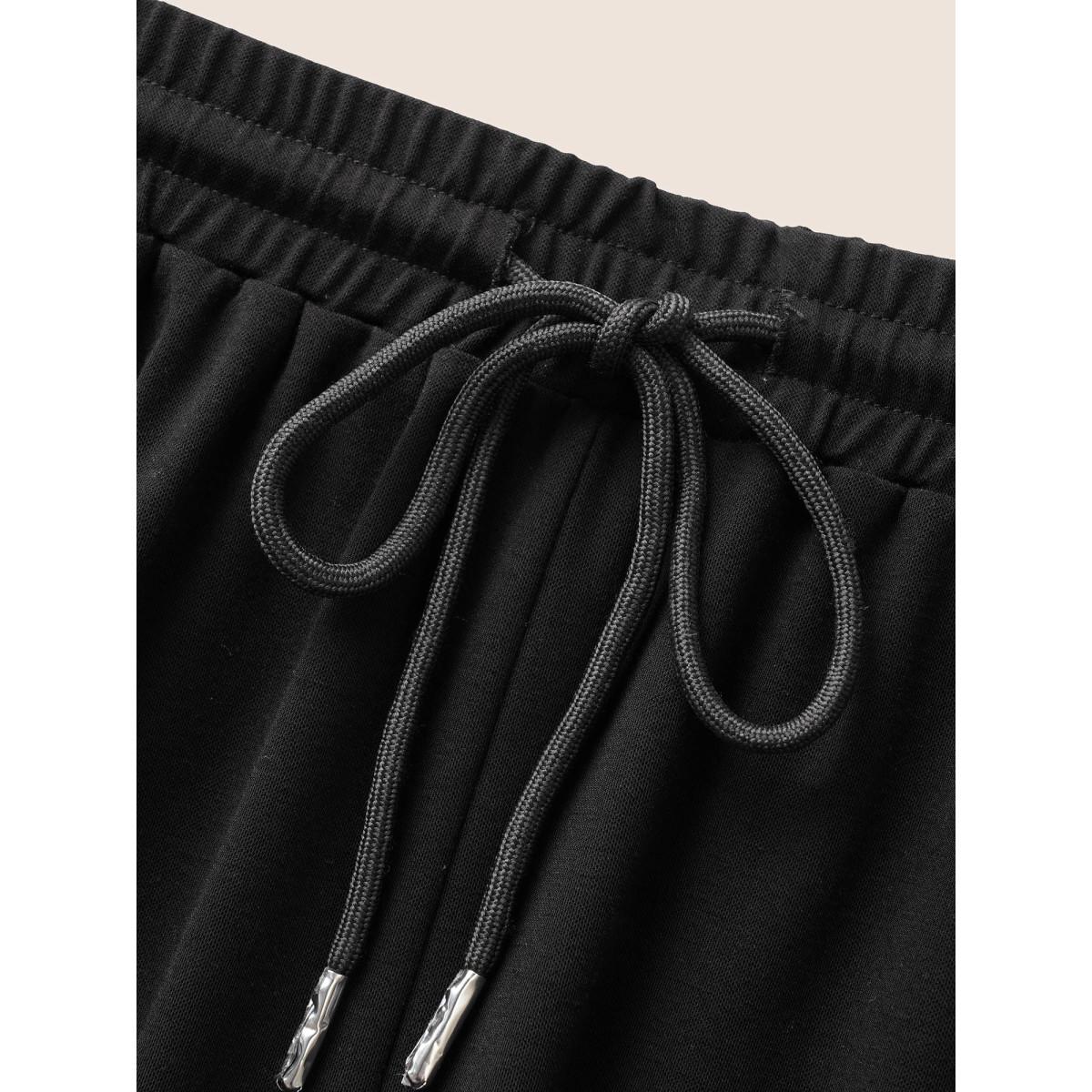 Plus Size Plain Drawstring Waist Tapered Pants Women Black Casual High Rise Everyday Pants BloomChic 18-20/2X Product Image
