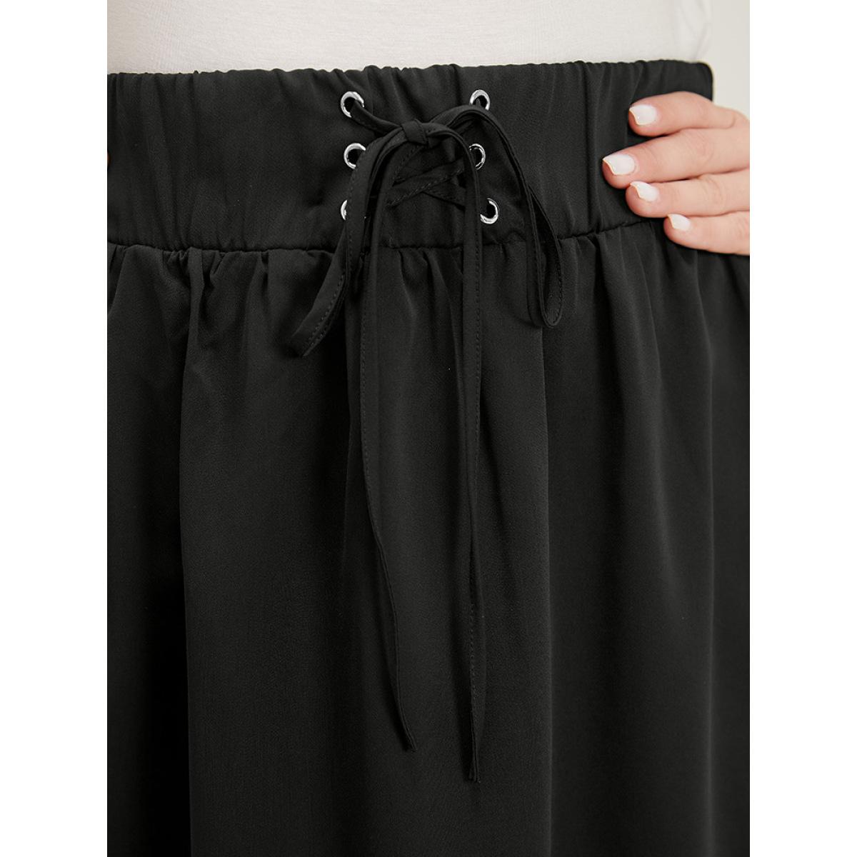 Plus Size Plain Pocket Lace Up Skirt Women Black Casual Plain No stretch Dailywear Skirts BloomChic 22-24/3X Product Image