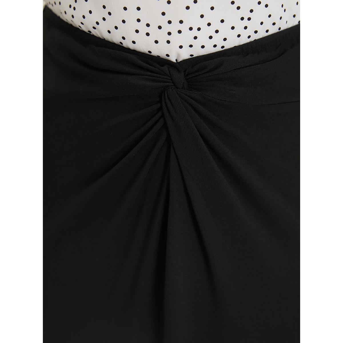Plus Size Plain Twist Front Split Hem Midi Skirt Women Black Office Plain Low stretch Work Skirts BloomChic 30/6X Product Image