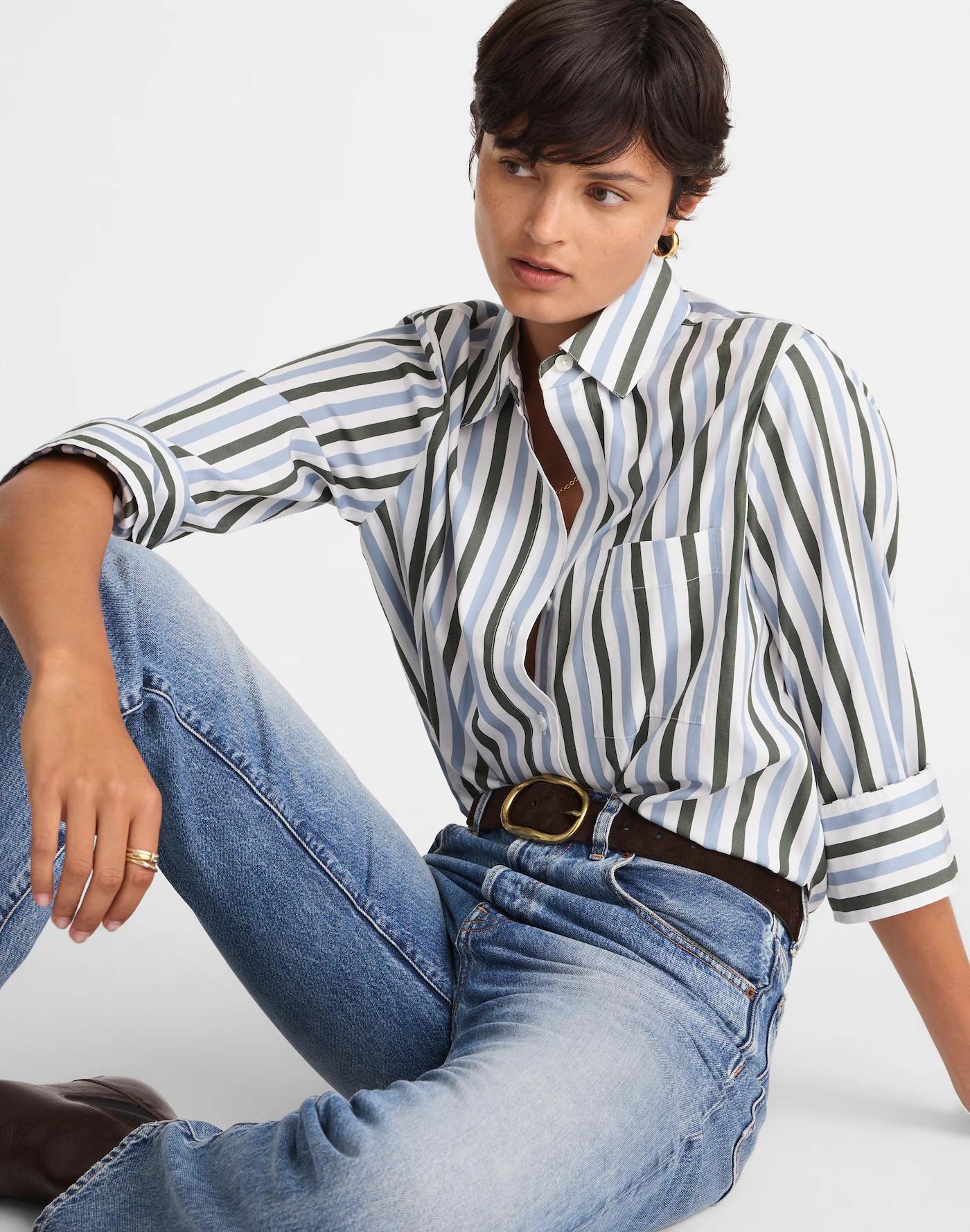 Poplin Easy Y-Neck Button-Up Shirt Product Image