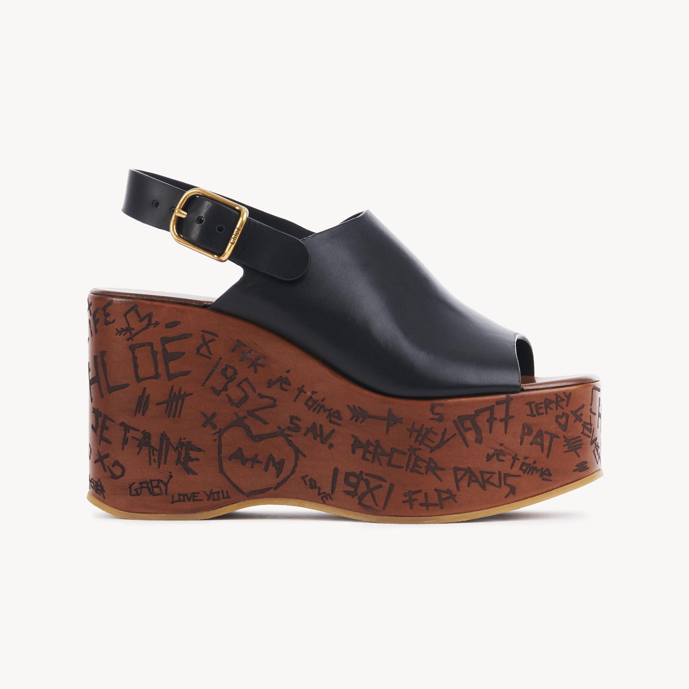 CHLOÉ Maxime Leather Slingback Platform Wedge Sandals In Black Product Image