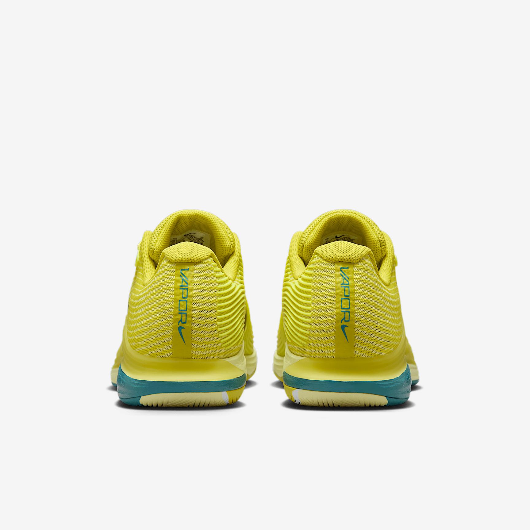 Nike Vapor 12 Premium Men's Hard Court Tennis Shoes Product Image