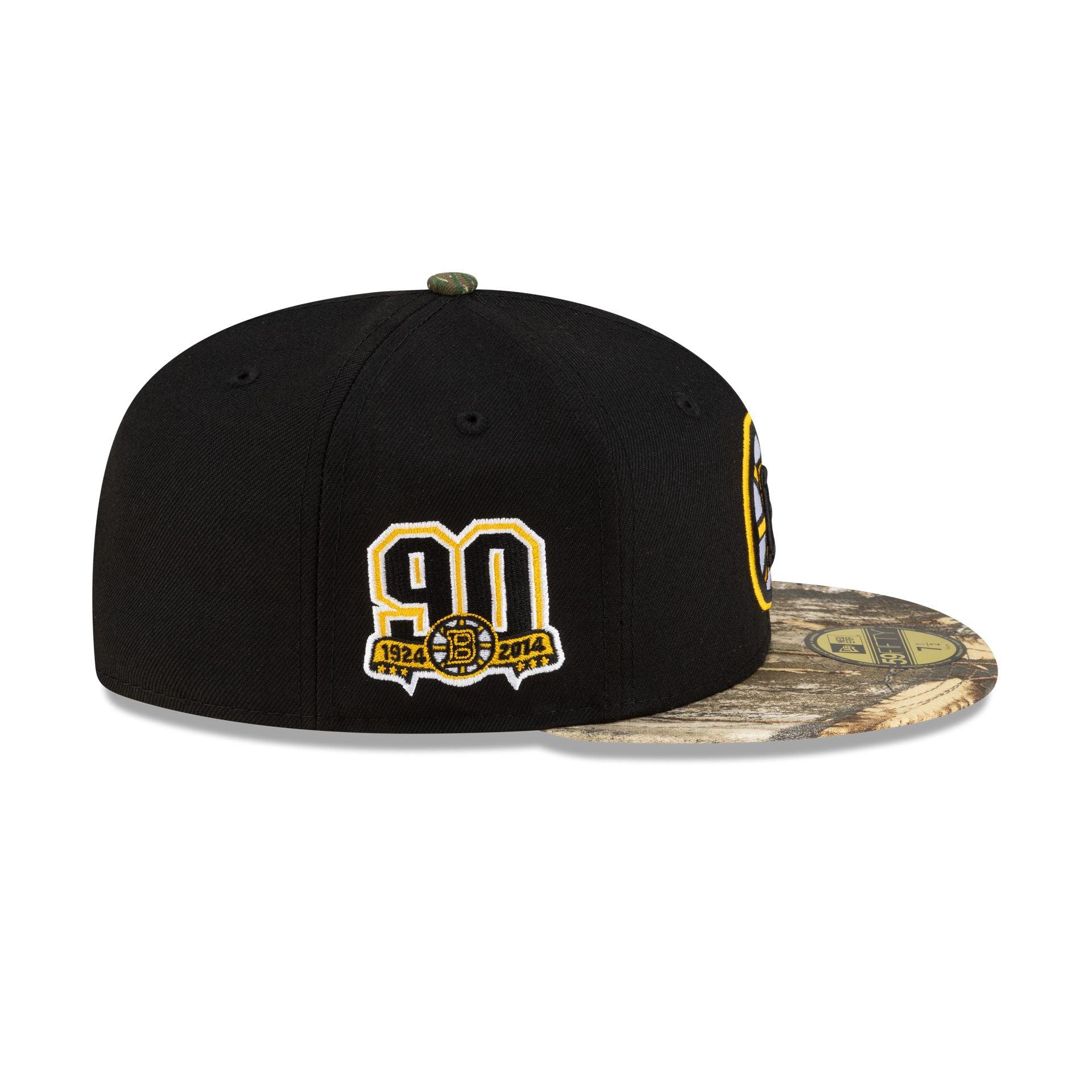 Boston Bruins Realtree Visor 59FIFTY Fitted Hat Male Product Image