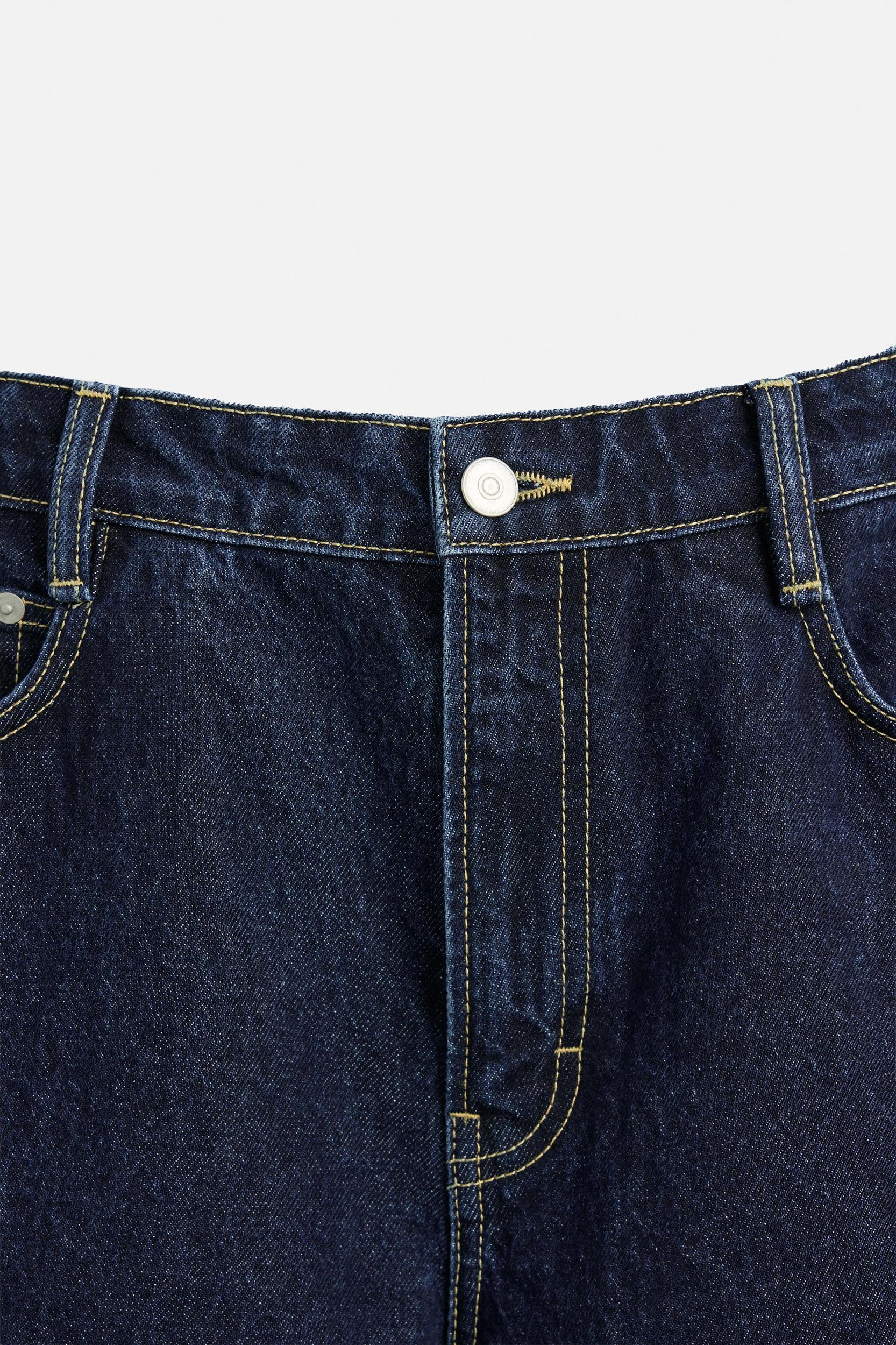 TOPSTITCH STRAIGHT FIT JEANS Product Image