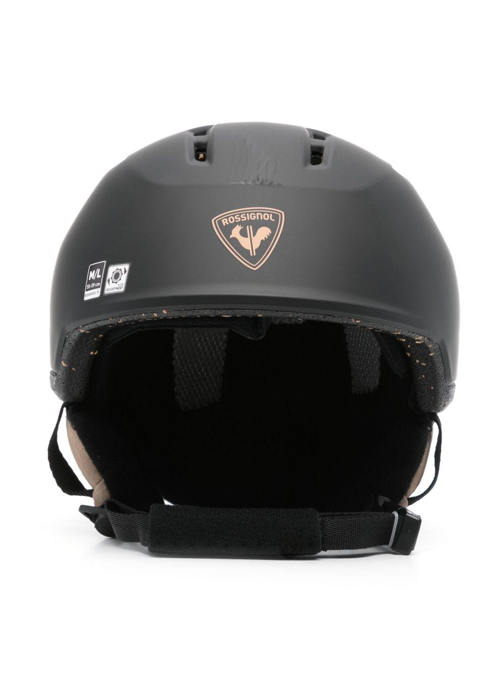 Fit Impacts Essential helmet Product Image
