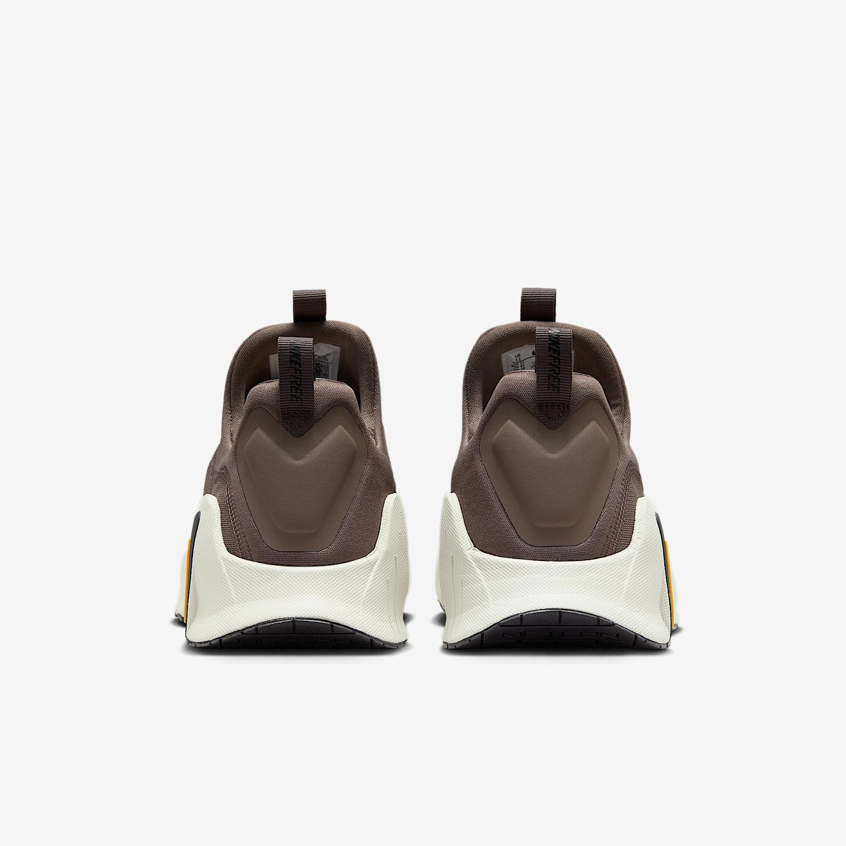 Nike Mens Free Metcon 6 Workout Shoes | FJ7127-701 Product Image