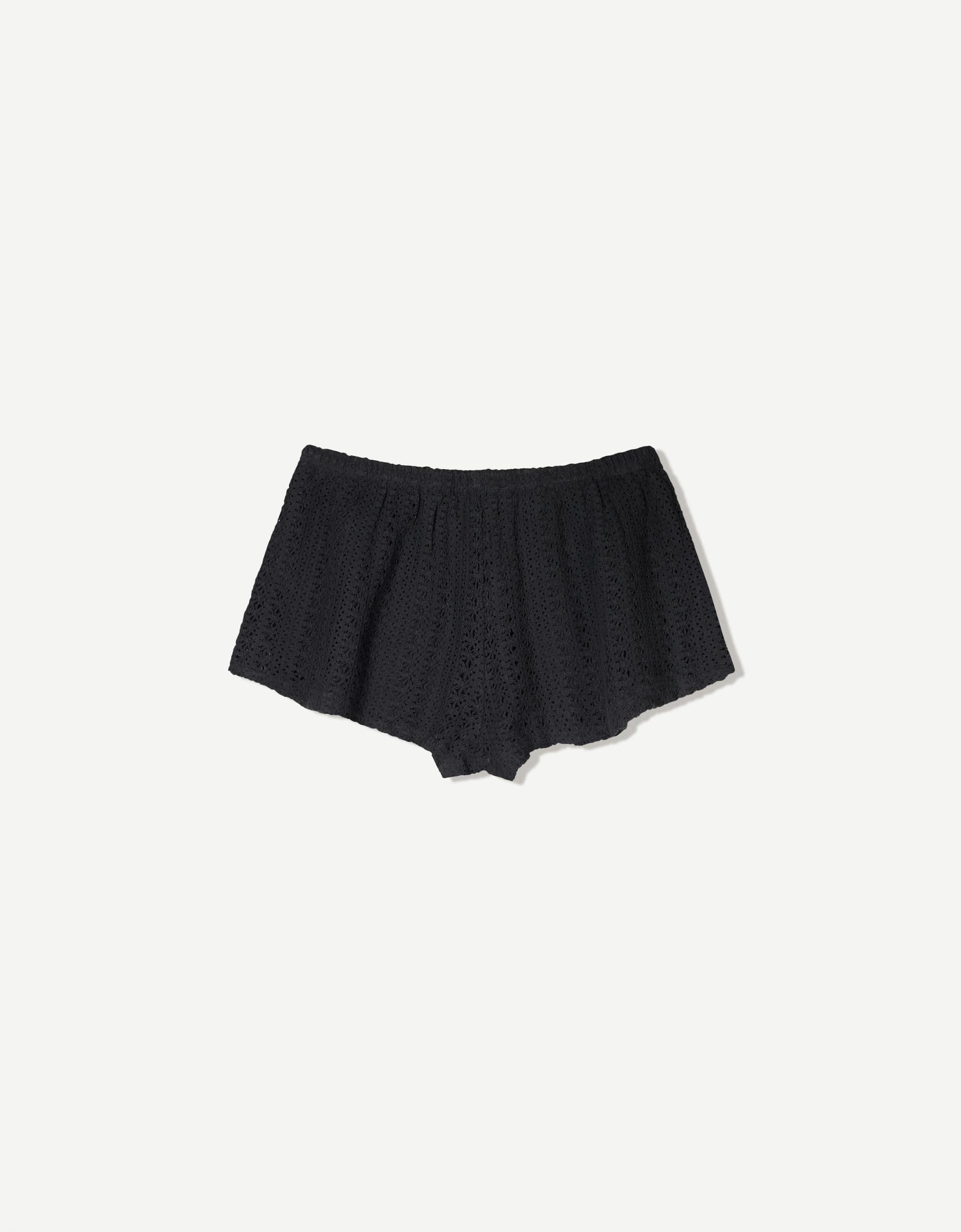Rustic crochet shorts Product Image