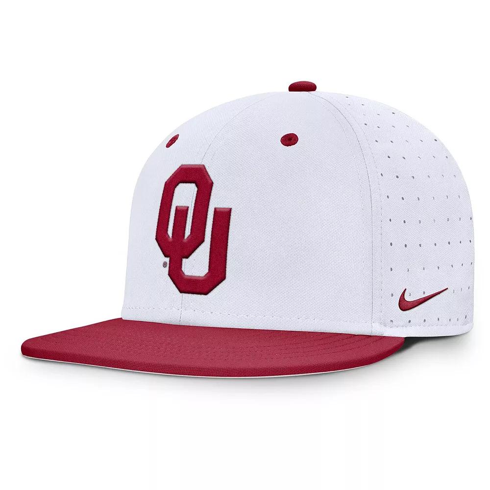 Mens Nike Oklahoma Sooners On-Field Dugout True Performance Fitted Hat Product Image