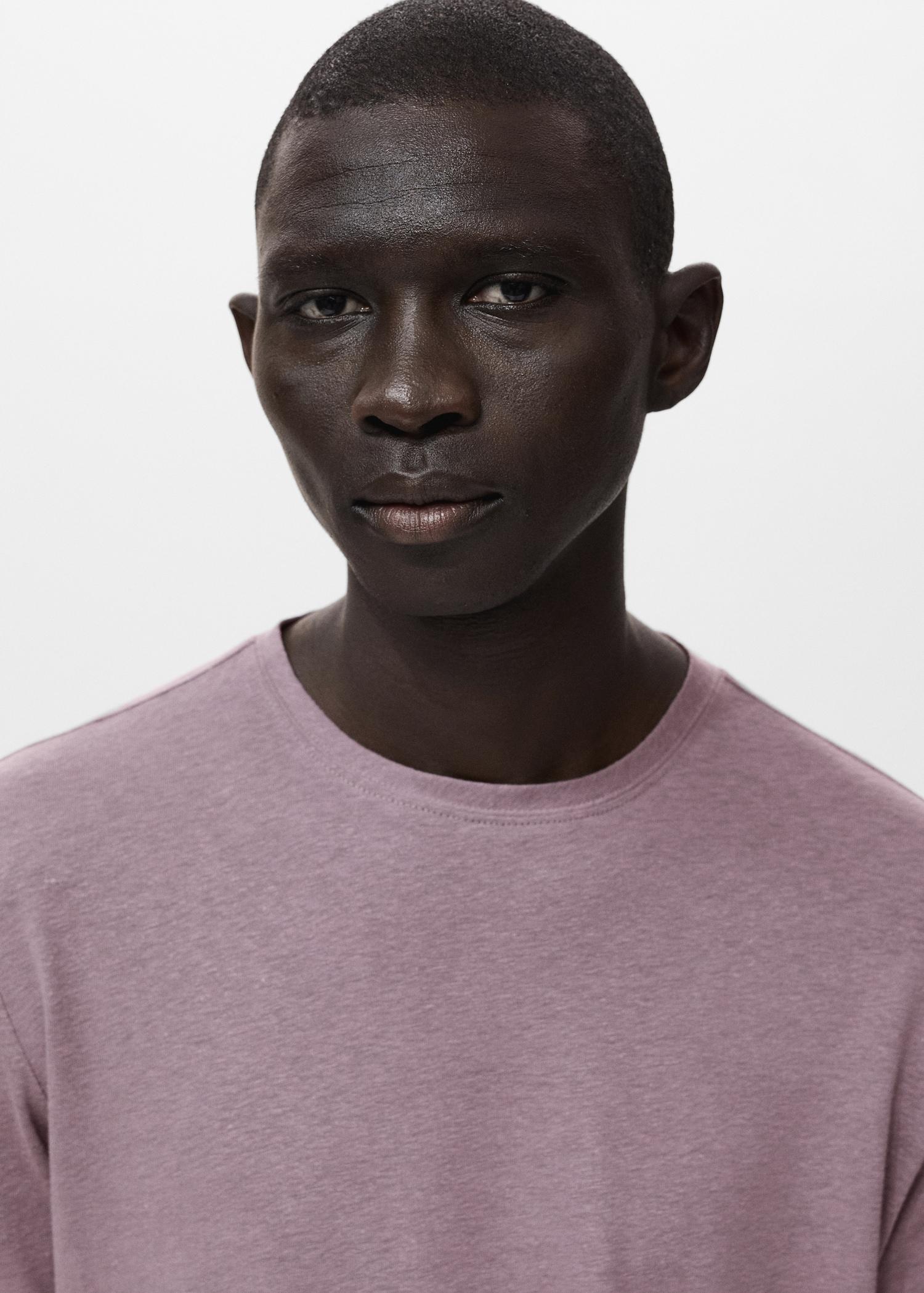 Linen slim-fit t-shirt - Men | MANGO USA Product Image