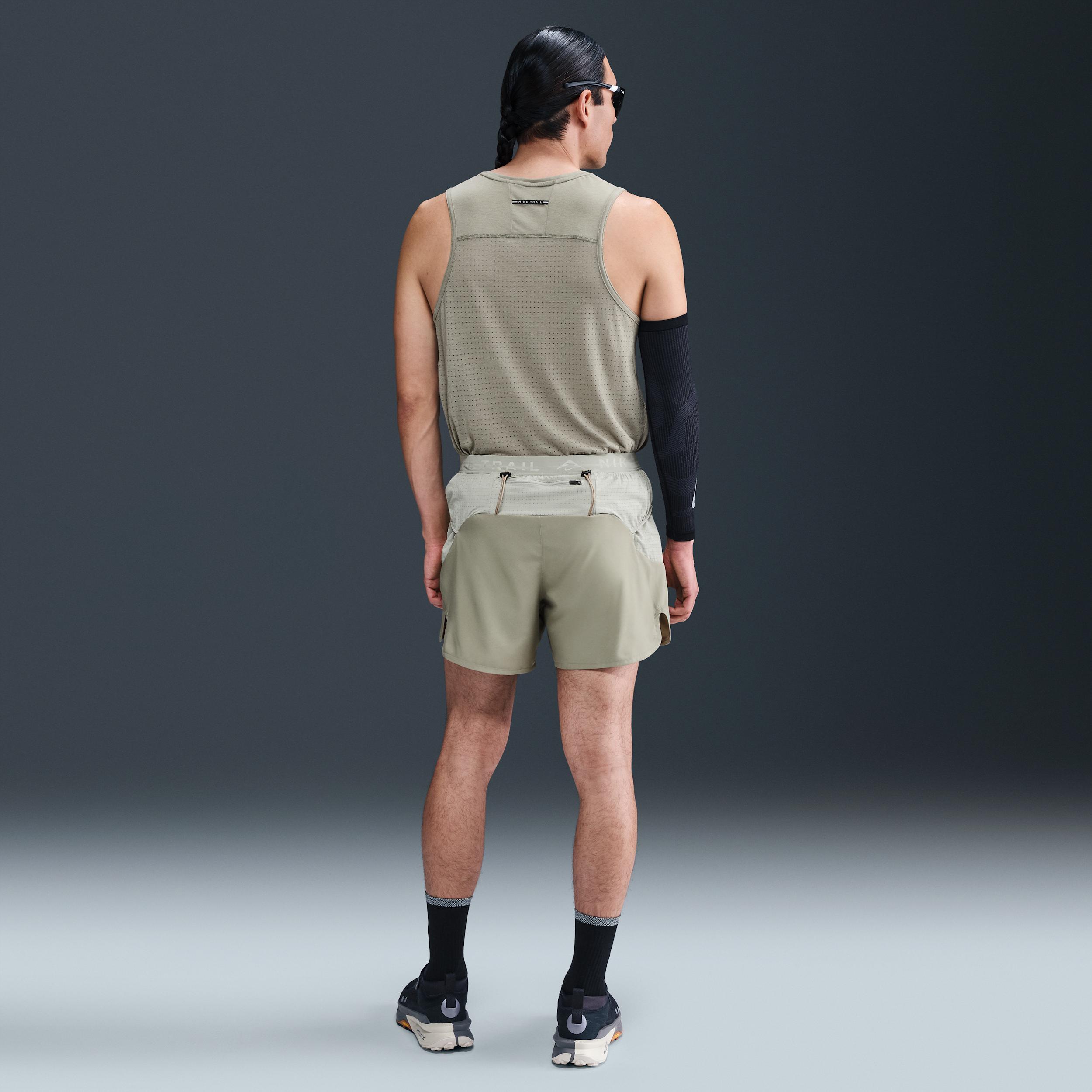 Nike Mens Solar Chase Dri-FIT ADV Running Tank Top | HJ4168-320 Product Image