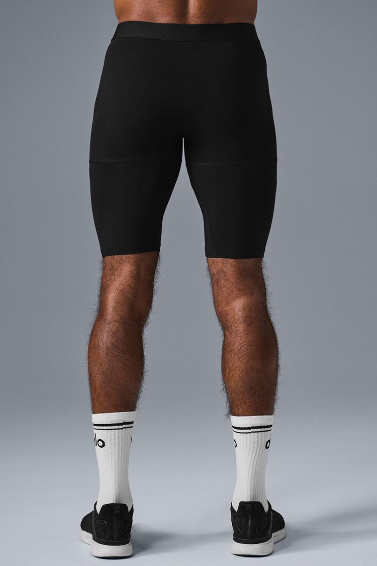 9" Flight Compression Short - Black Product Image