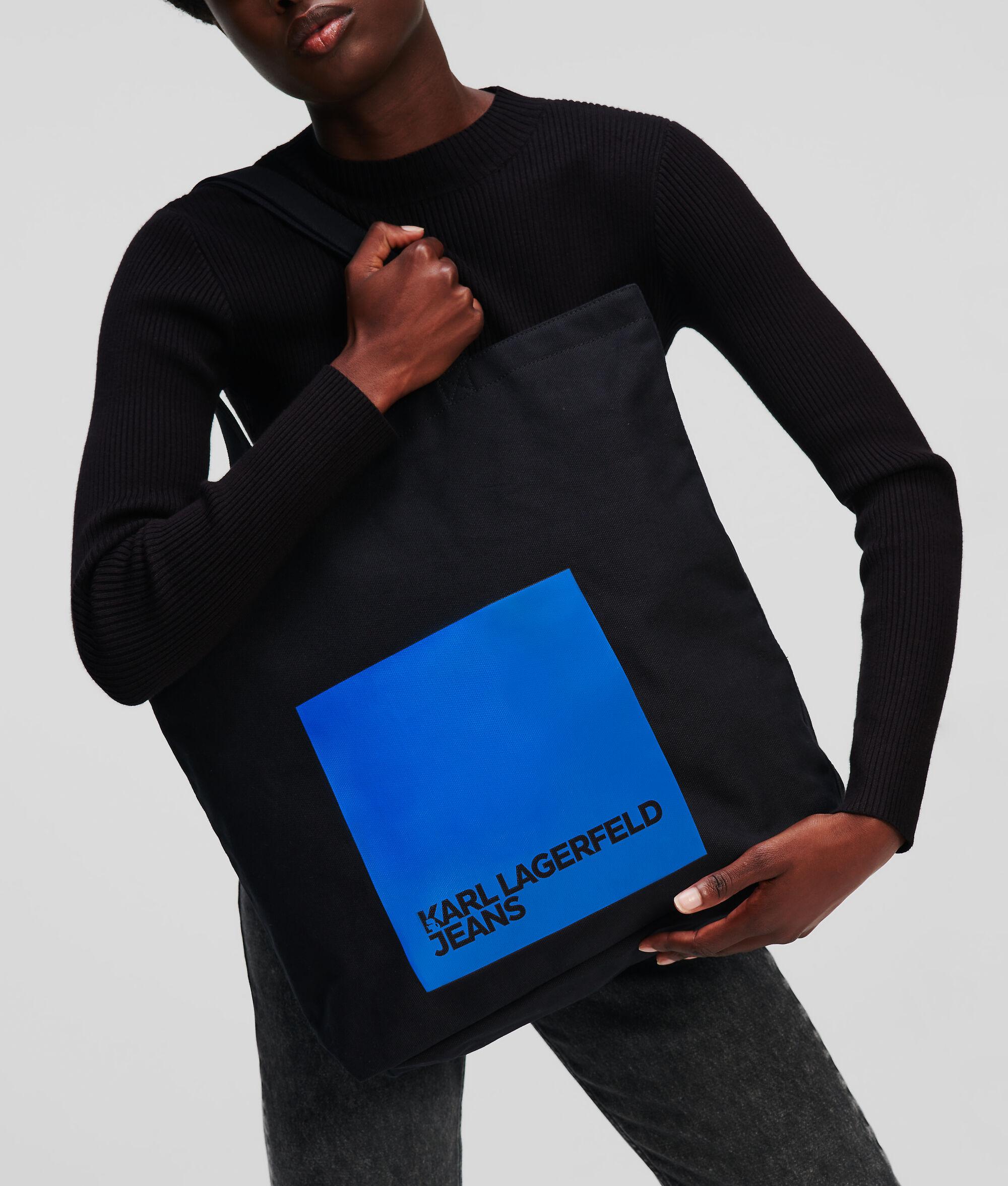 LOGO PATCH CANVAS SHOPPER Product Image