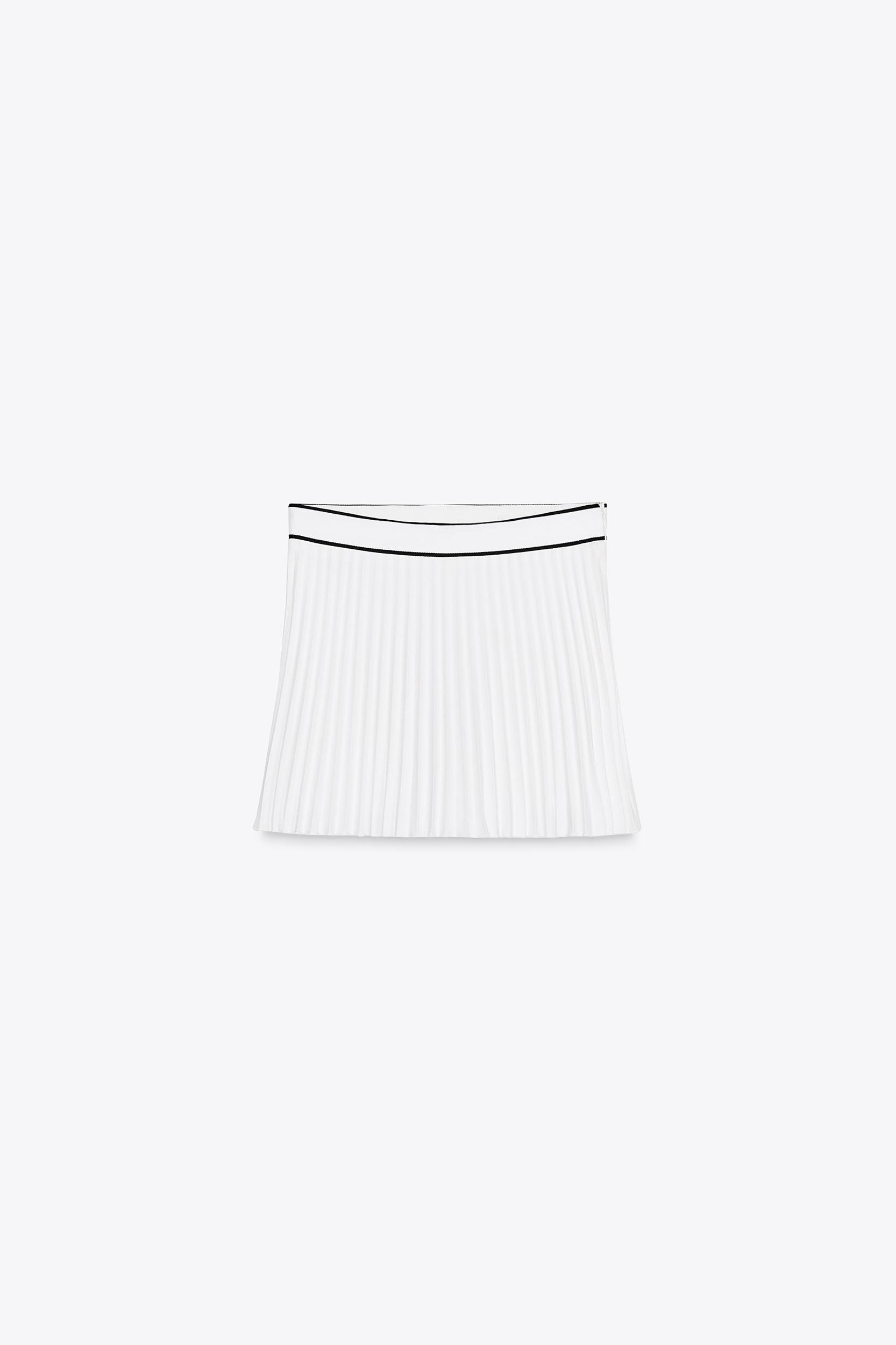 PLEATED SKORT Product Image
