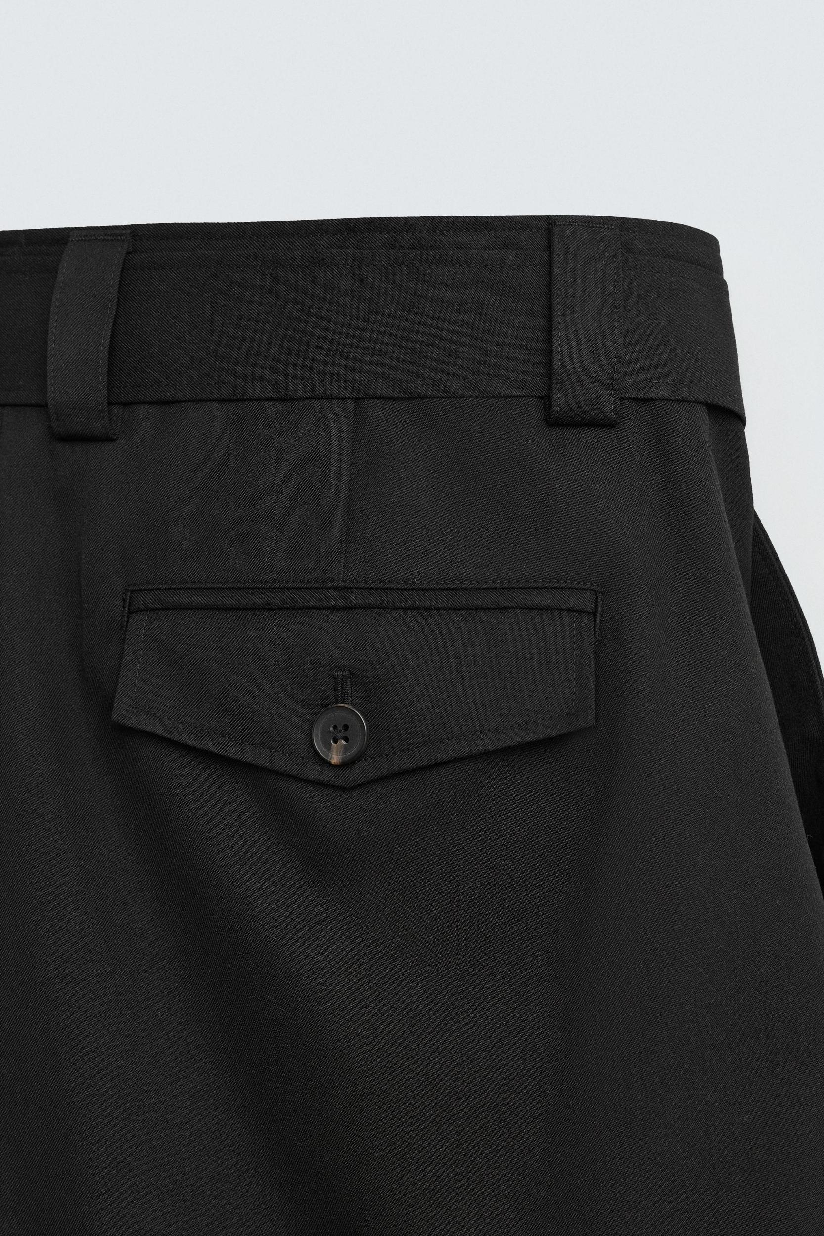 BELTED WIDE FIT BERMUDA SHORTS Product Image