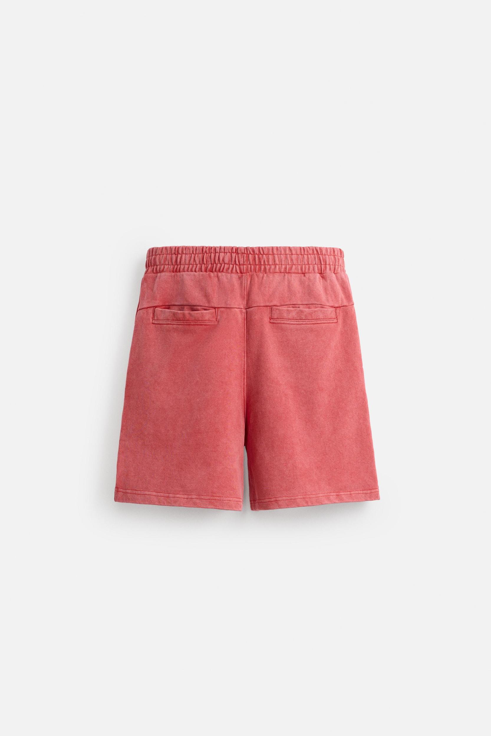RELAXED FIT JOGGER SHORTS Product Image