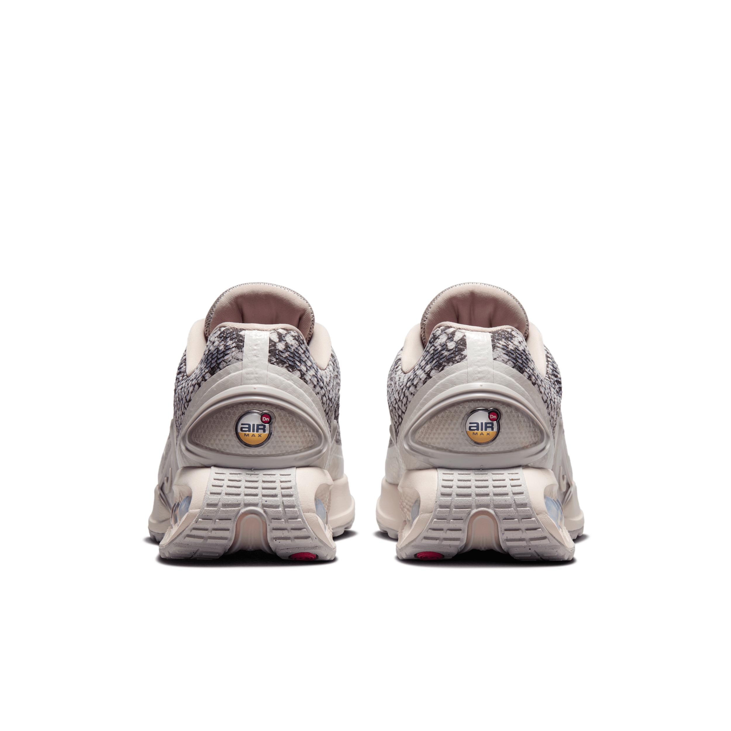 Nike Womens Air Max Dn Premium Shoes | HQ0013-001 Product Image