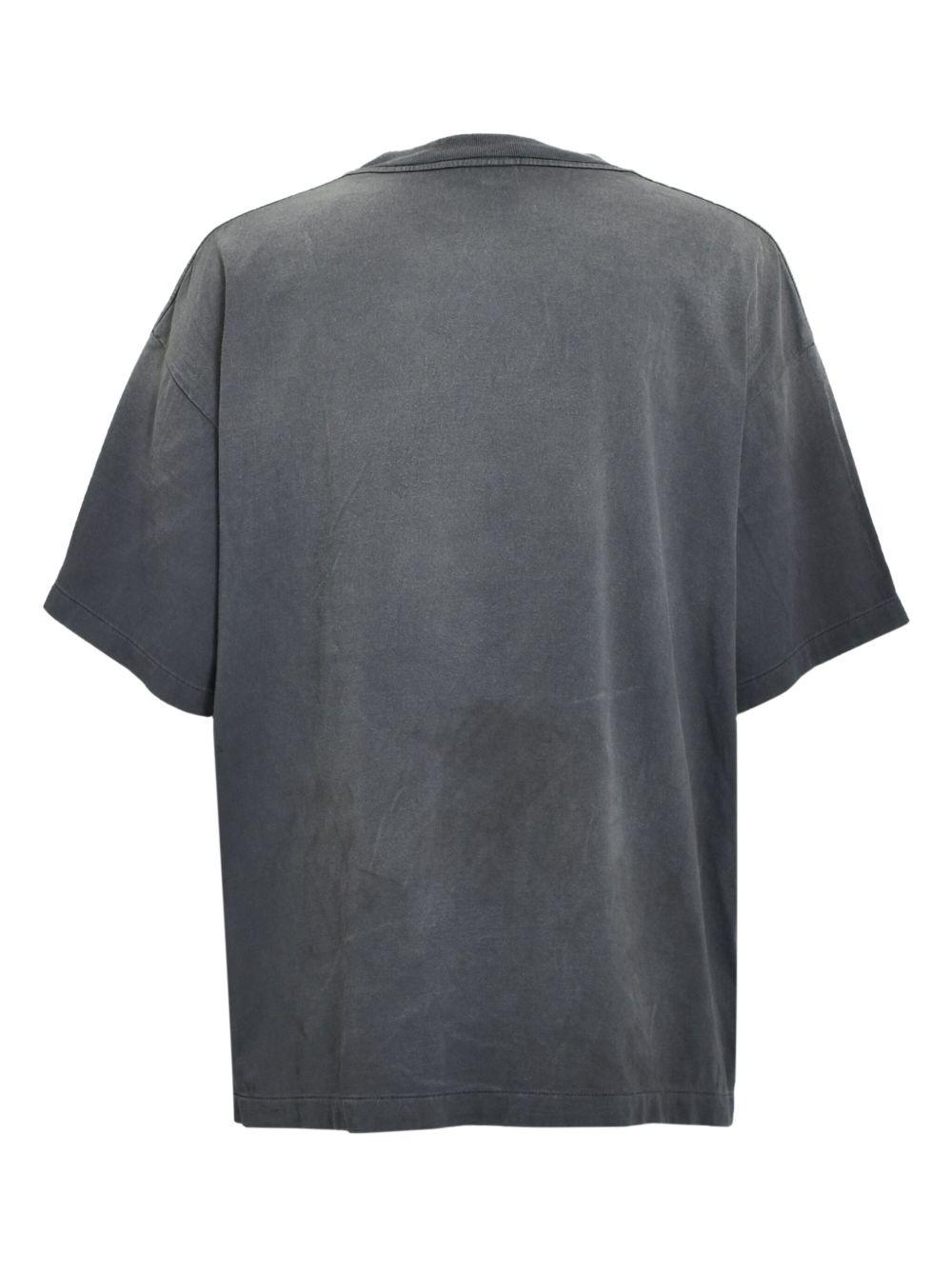 Love T-shirt Product Image