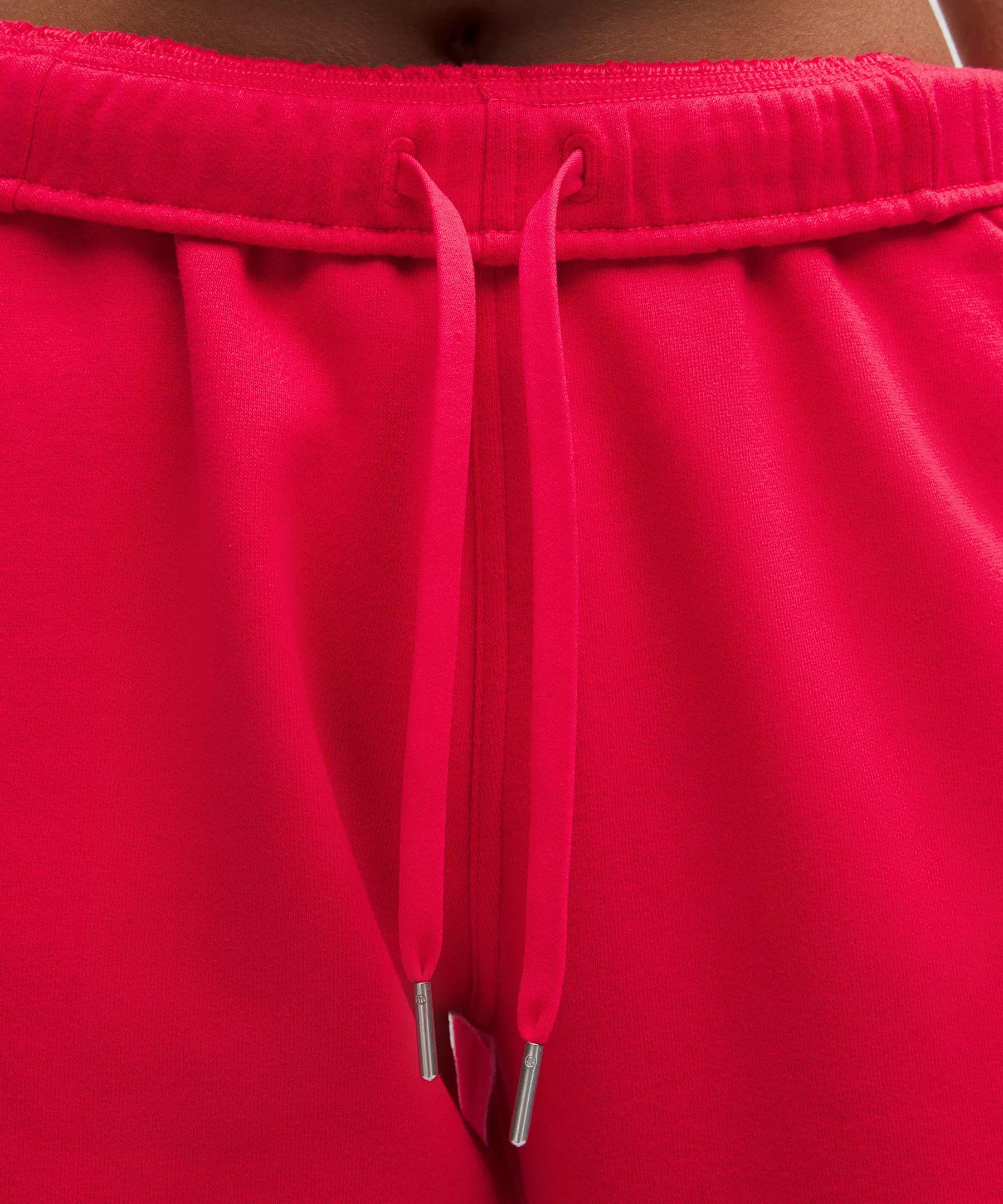 Scuba Mid-Rise Oversized Jogger *Regular Product Image