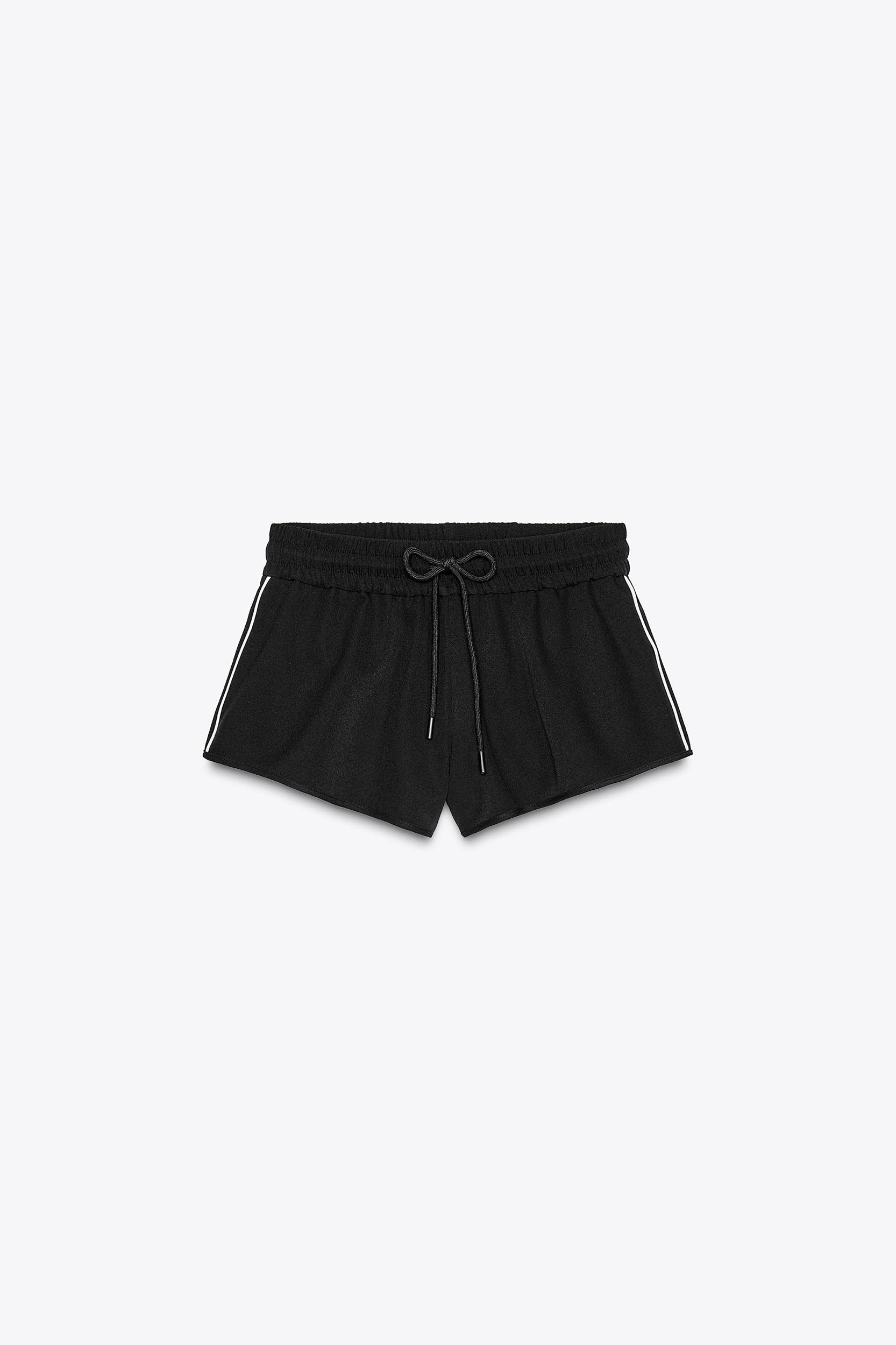 SIDE PIPING SHORTS Product Image