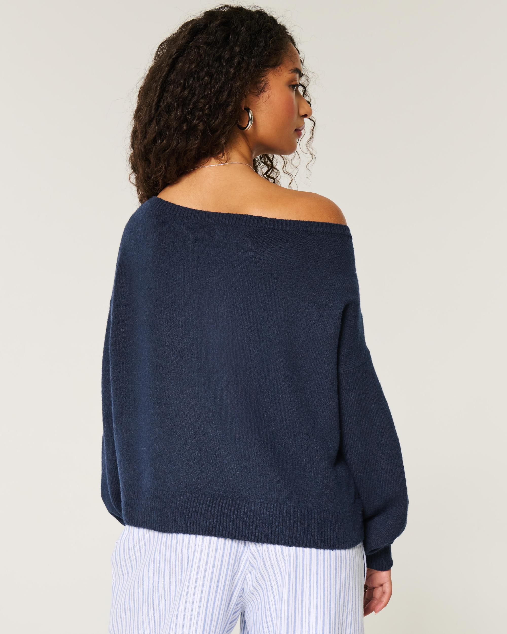 Hollister Comfy Cloud Easy Off-the-Shoulder Deer Graphic Sweater Product Image