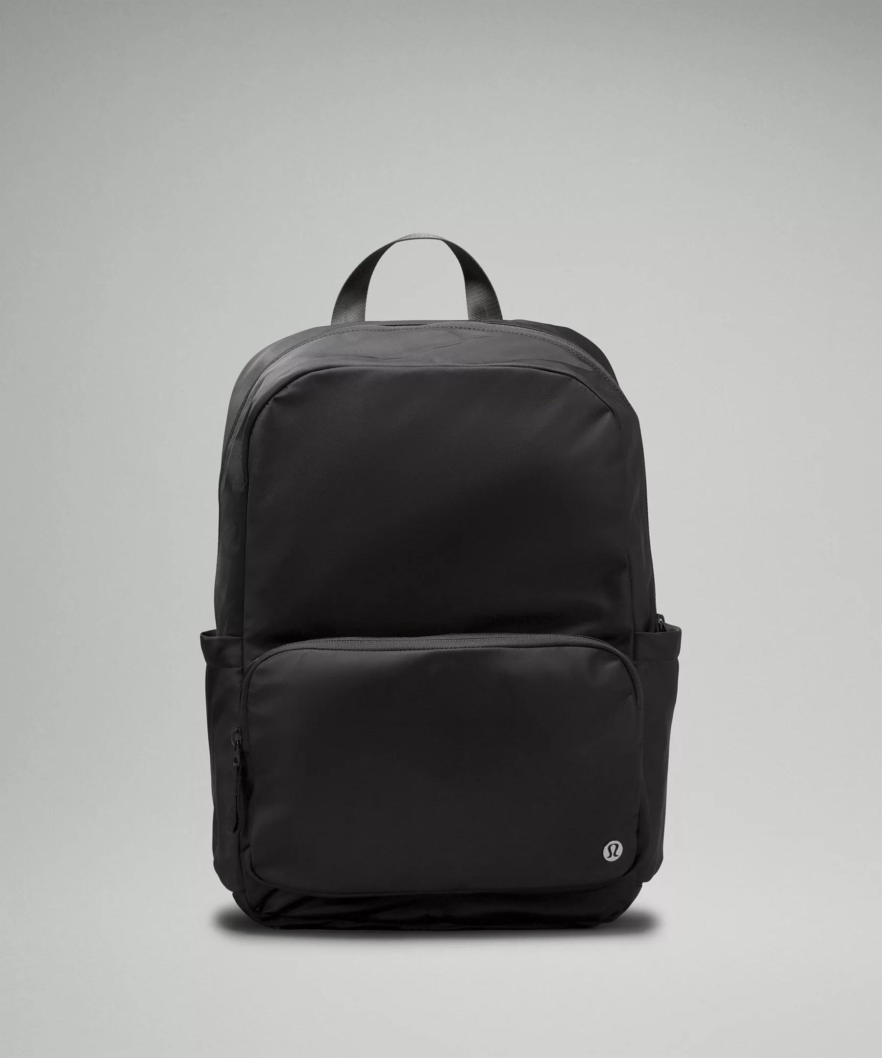 Everywhere Backpack 22L Product Image