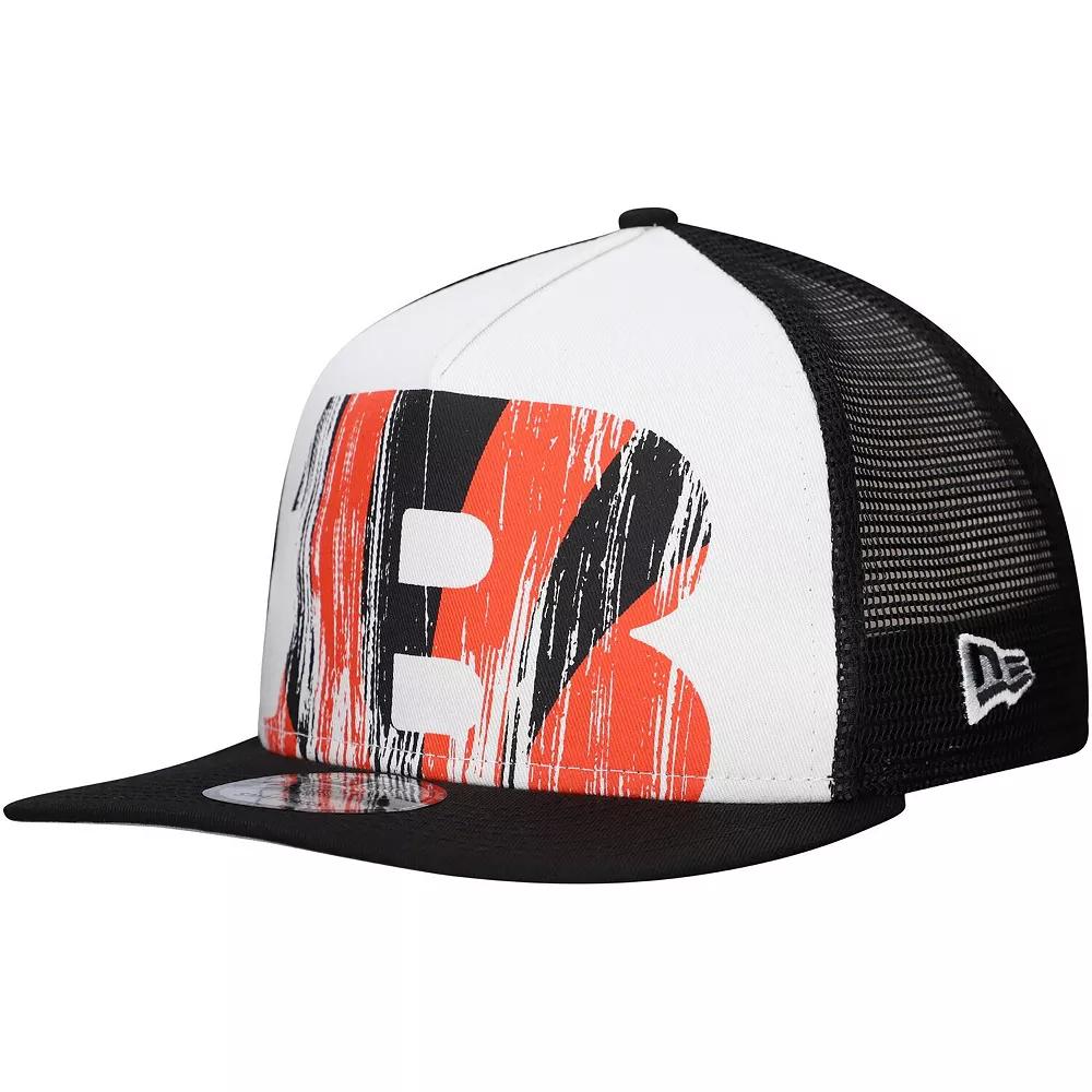 Men's New Era White/Black Cincinnati Bengals Distressed 9FIFTY A-Frame Snapback Hat Product Image