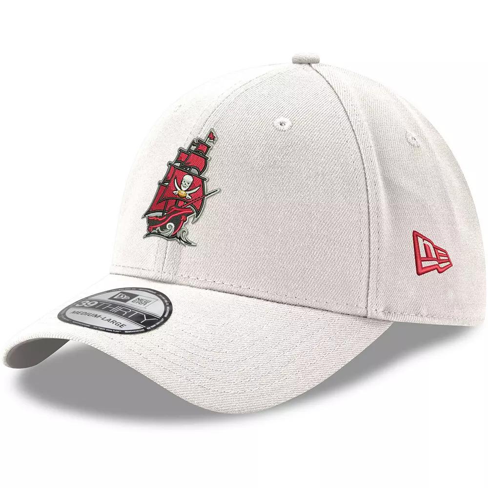 Men's New Era White Tampa Bay Buccaneers Alternate Logo Iced II 39THIRTY Flex Hat, Size: Medium/Large Product Image