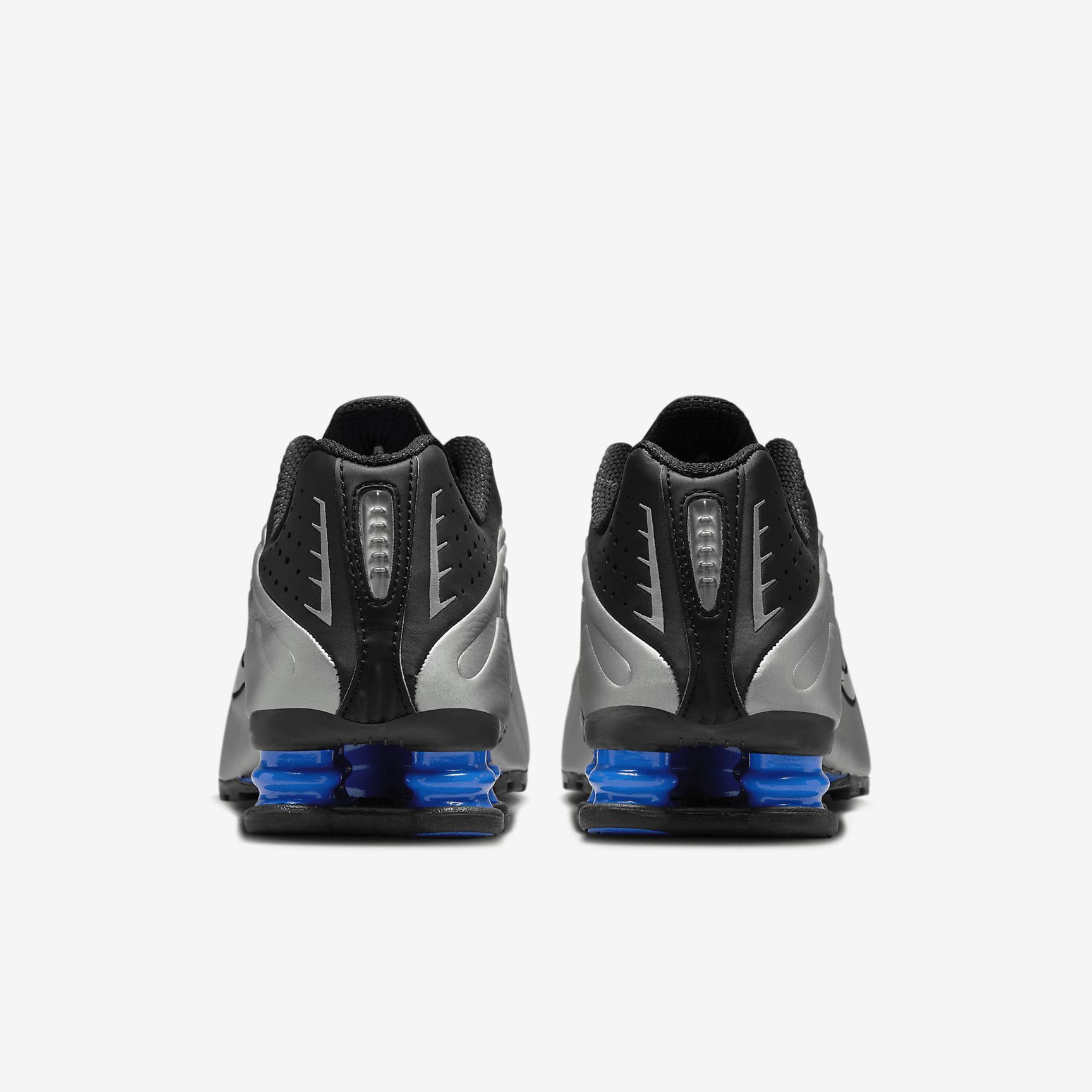 Womens Nike Shox R4 Casual Shoes Product Image
