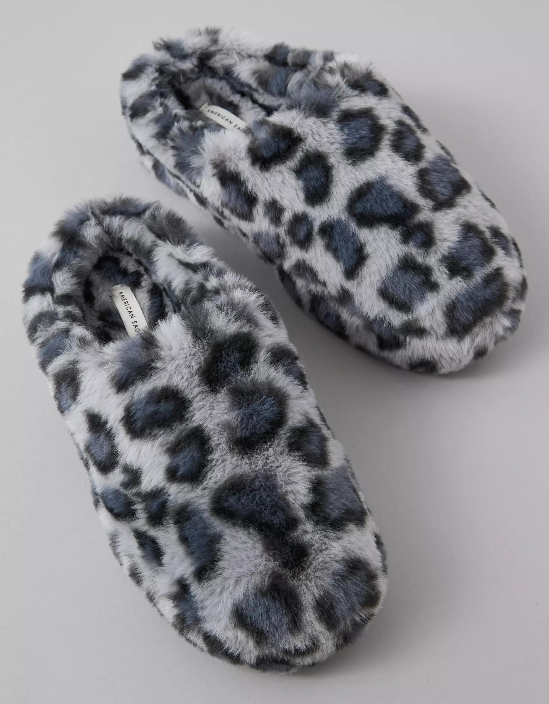 AE Leopard Slipper Product Image