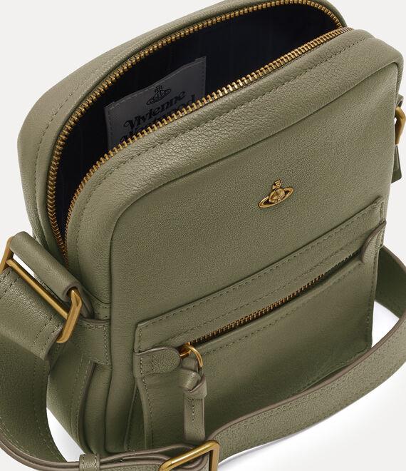 Jackson Crossbody Product Image