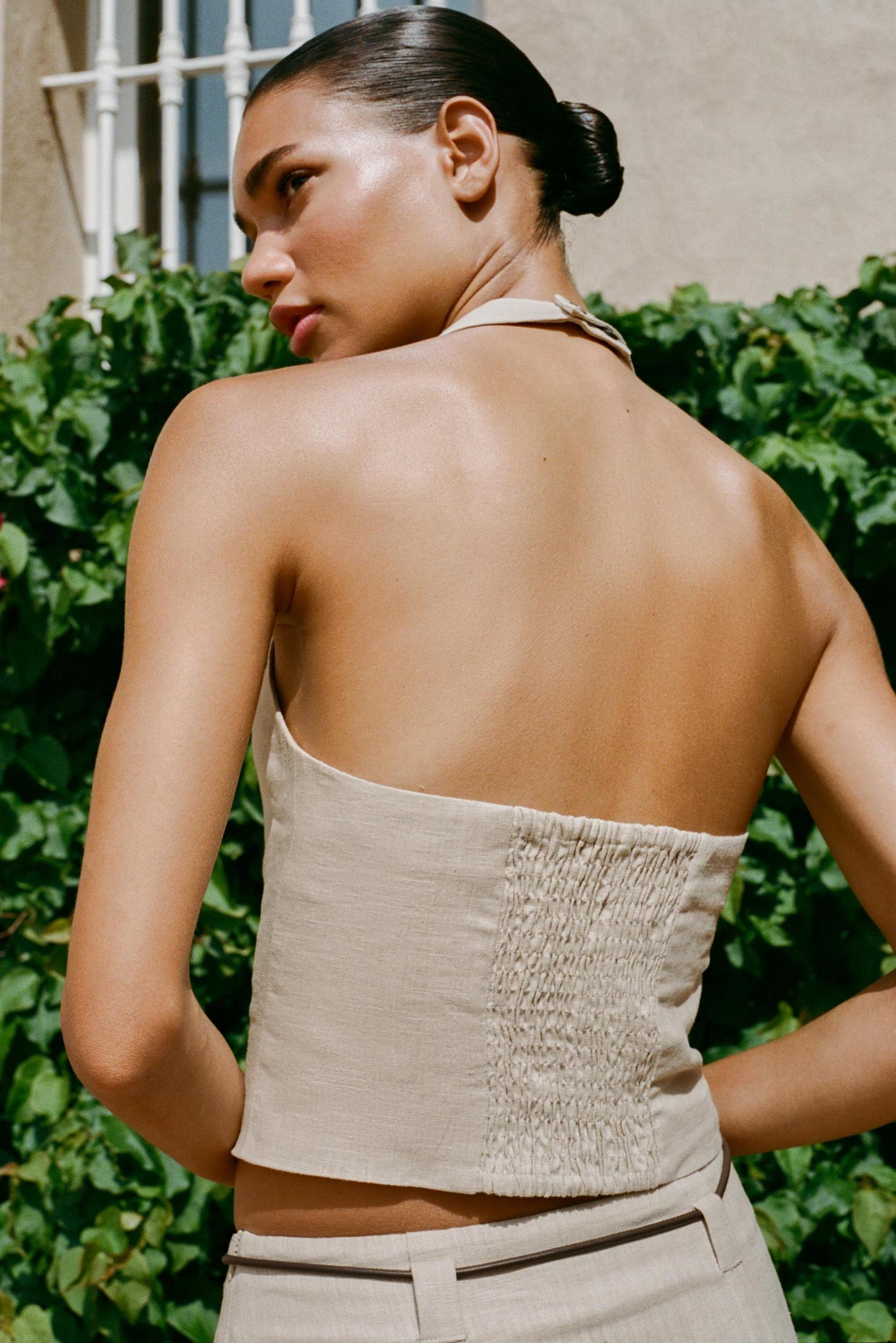 LINEN HALTER TOP Product Image