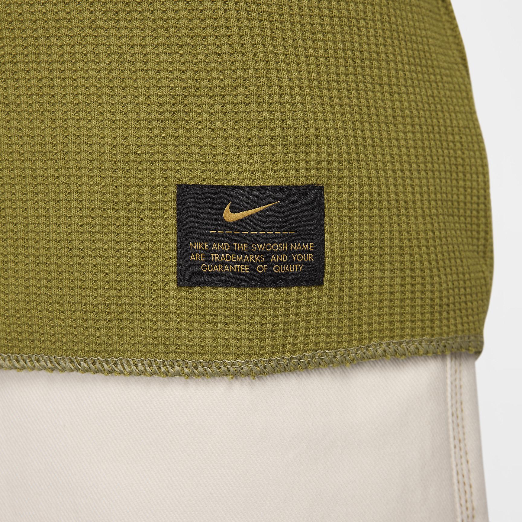 Nike Life Men's Long-Sleeve Heavyweight Waffle Top Product Image