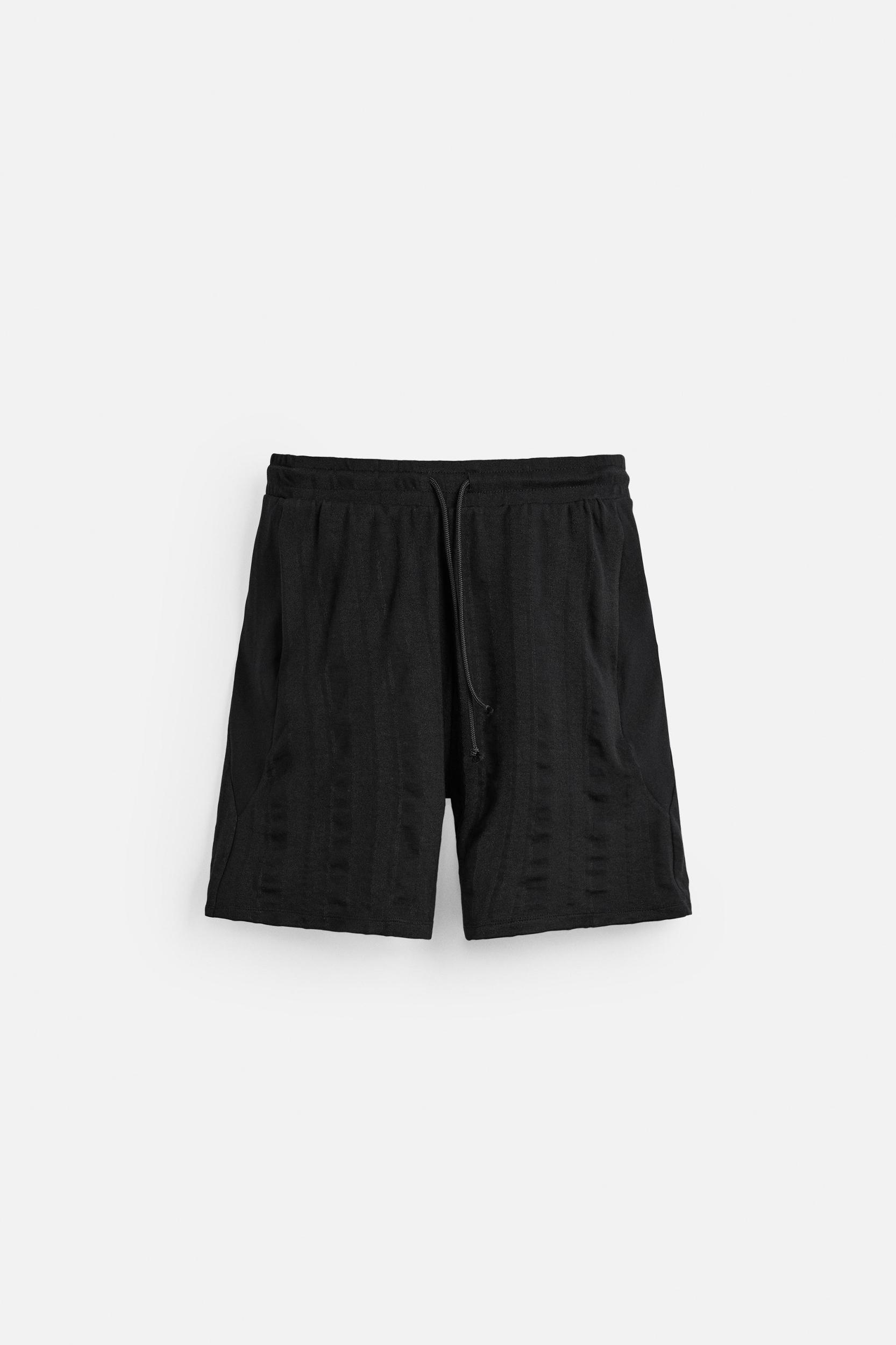 TEXTURED JOGGER SHORTS Product Image