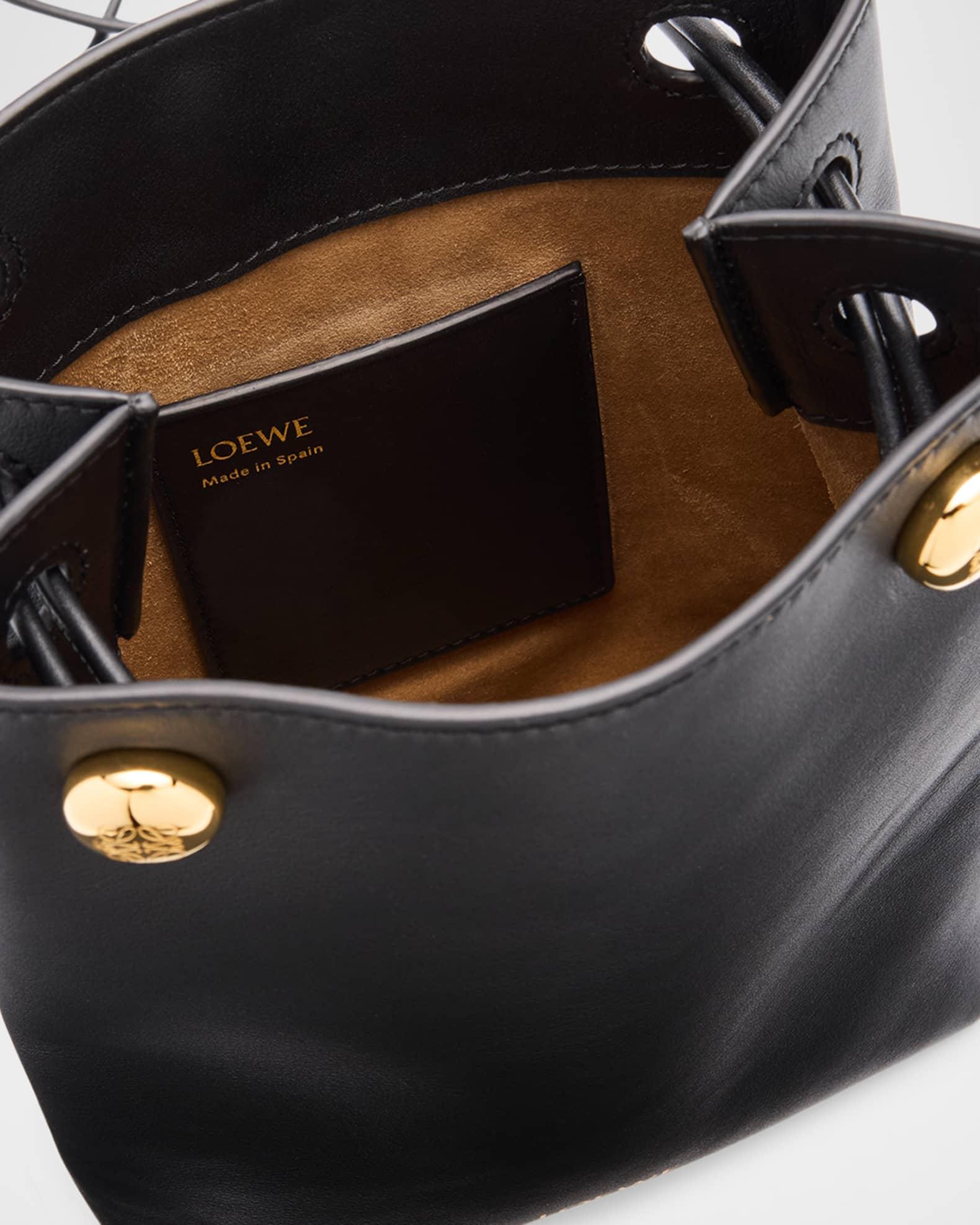 Pebble Pouch Bucket Bag in Calf Leather Product Image