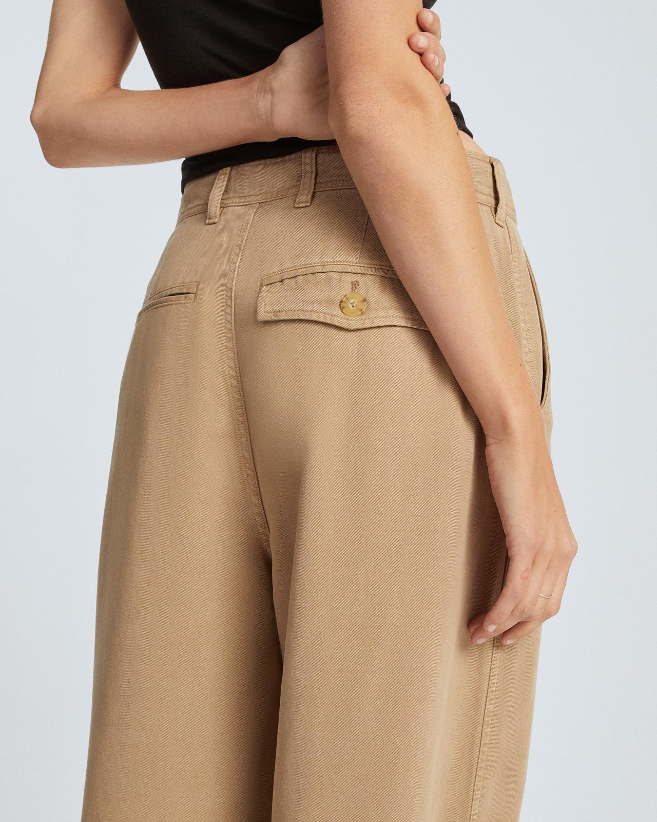 Womens Chino in Buttersoft by Everlane Size 0 Product Image